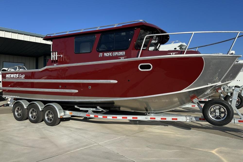 2026 Hewescraft 270 Pacific Explorer
