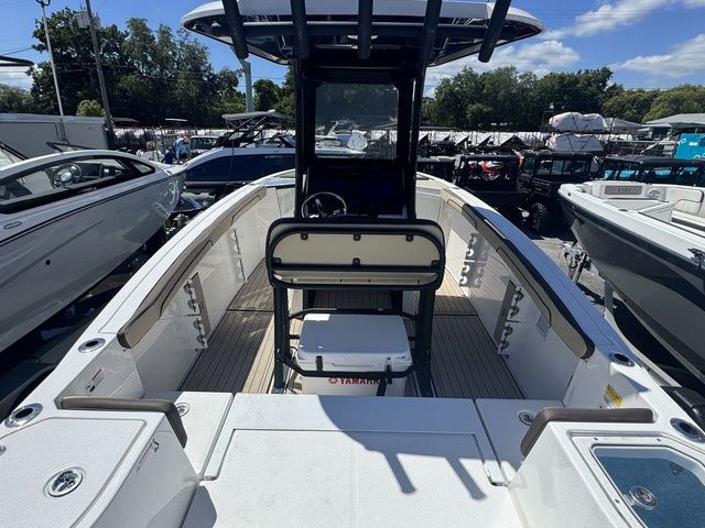 2026 Yamaha Boats 255 FSH Sport E - 4