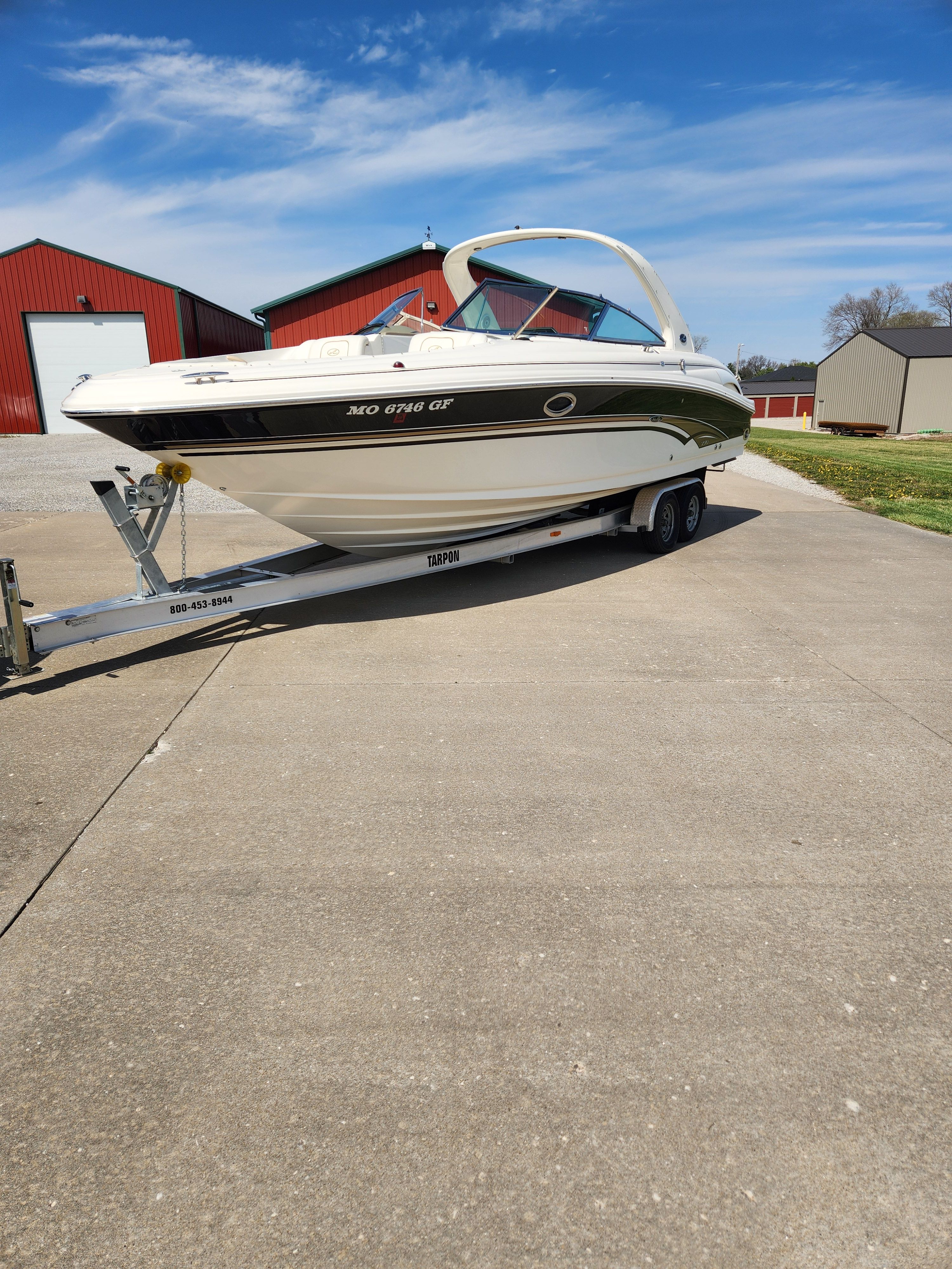 2001 Sea Ray 290 BR