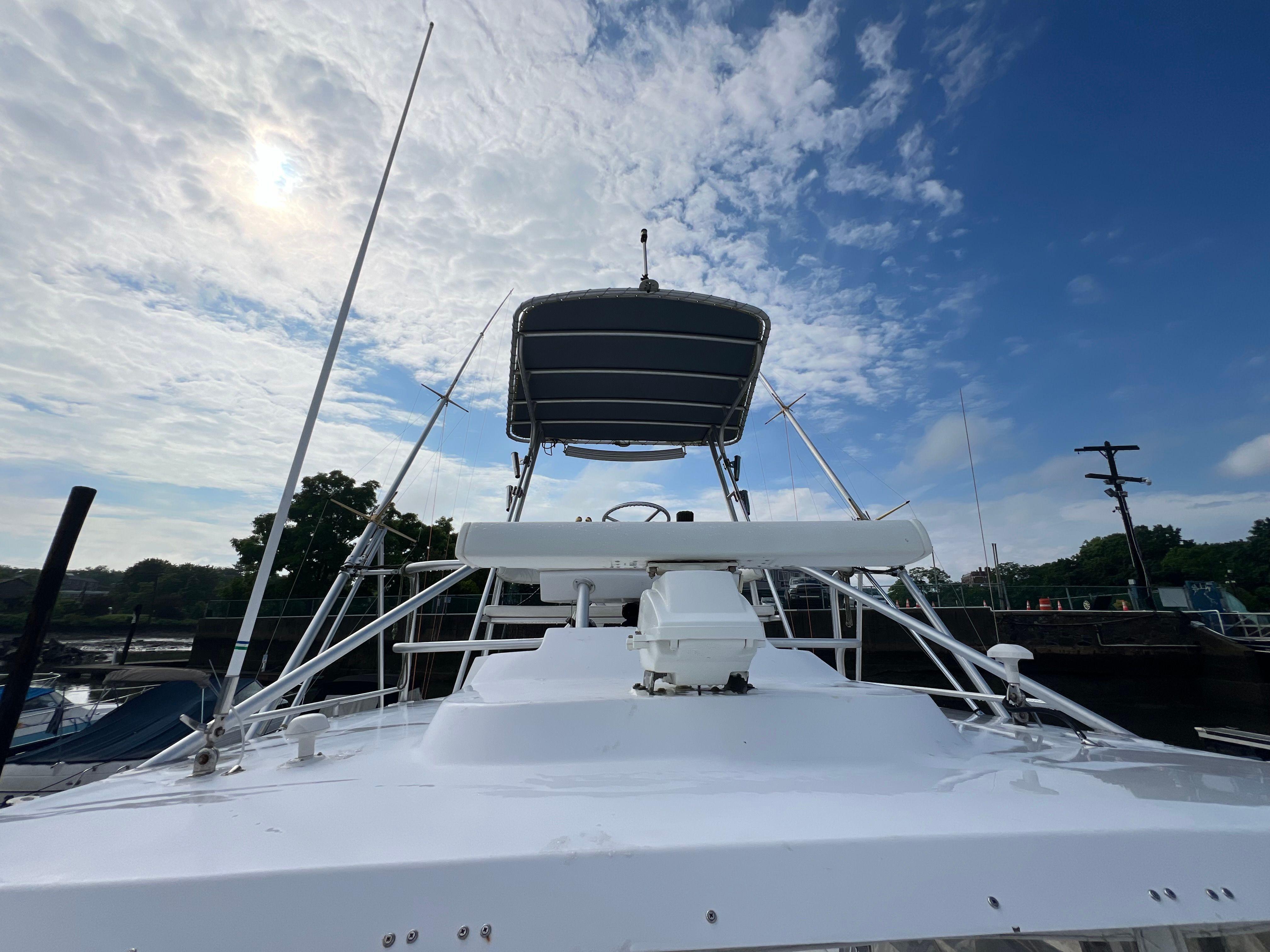 1998 Luhrs 32 - 4