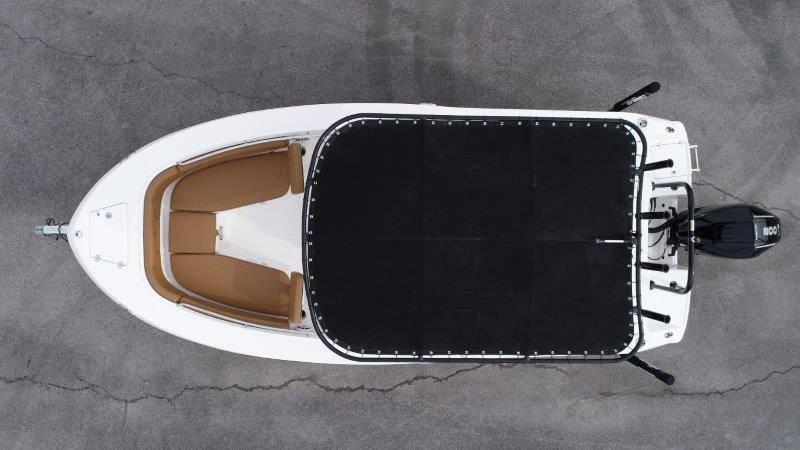 2025 Robalo R202 Explorer - 23