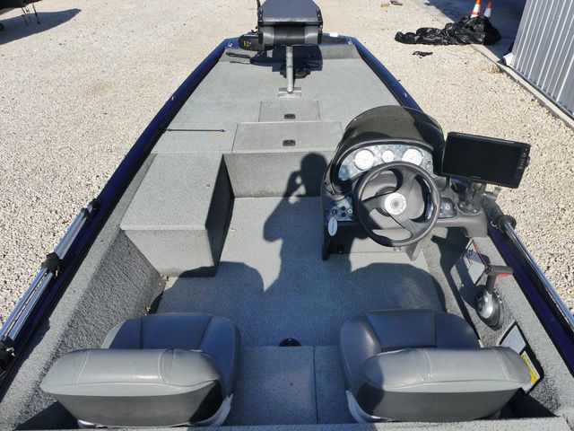 2019 Tracker Pro 170 - 8