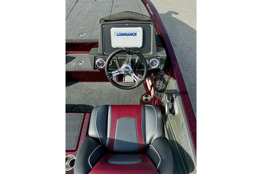 2026 Ranger Z518 Cup-Equipped boat interior with Lowrance display and steering wheel.