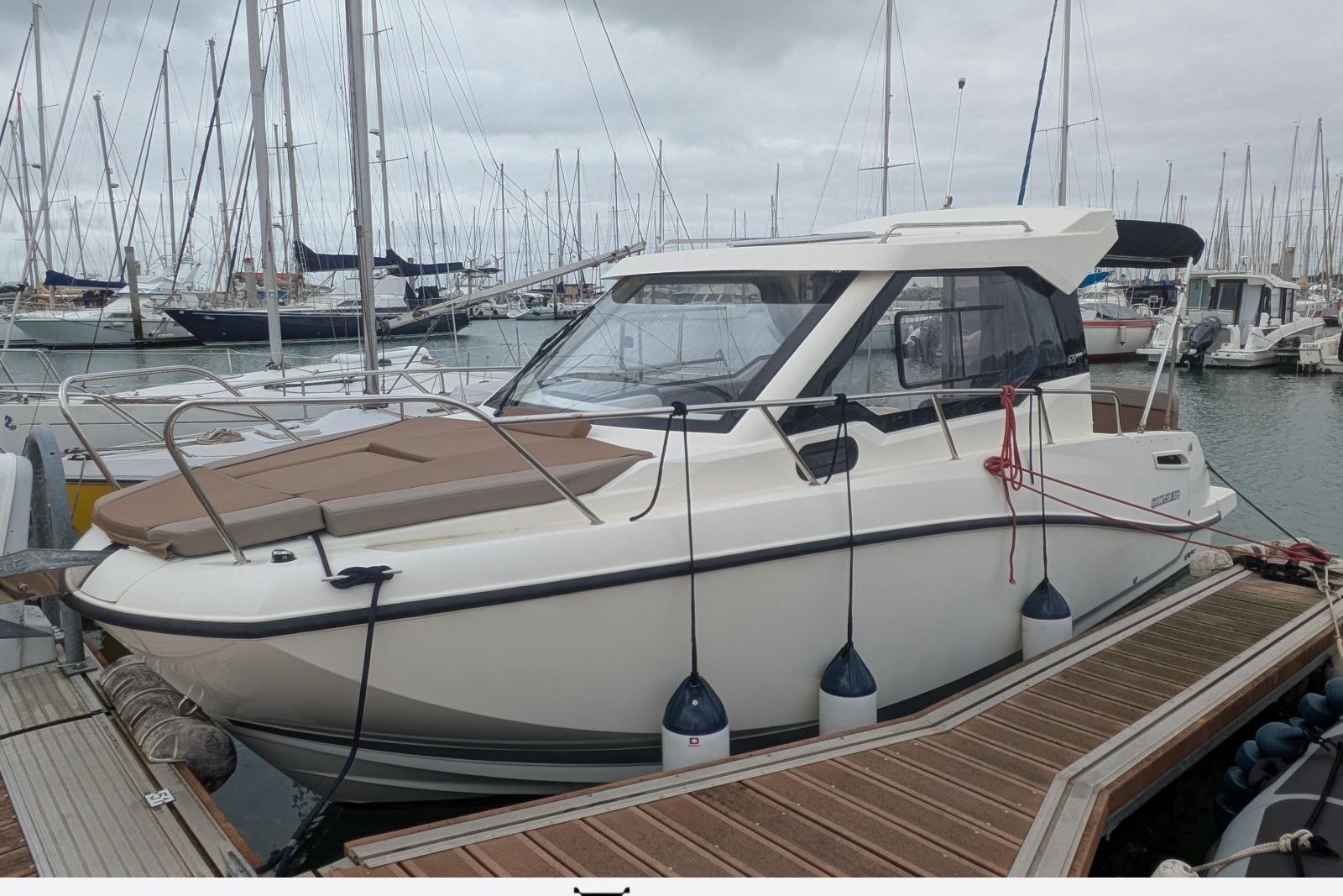 2022 Quicksilver Activ 675 Weekend