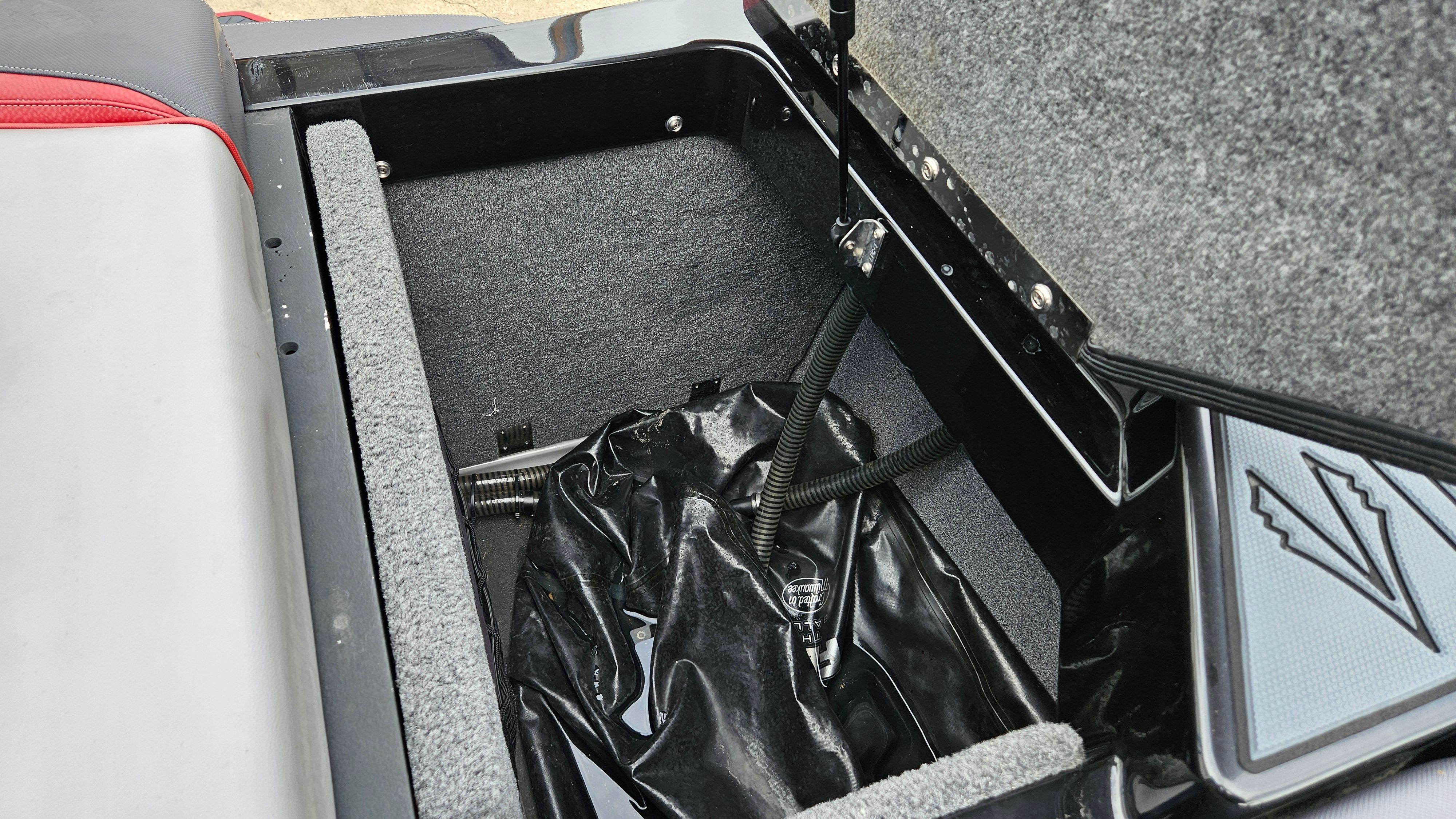 2018 SUPRA SE 550 - Image 32