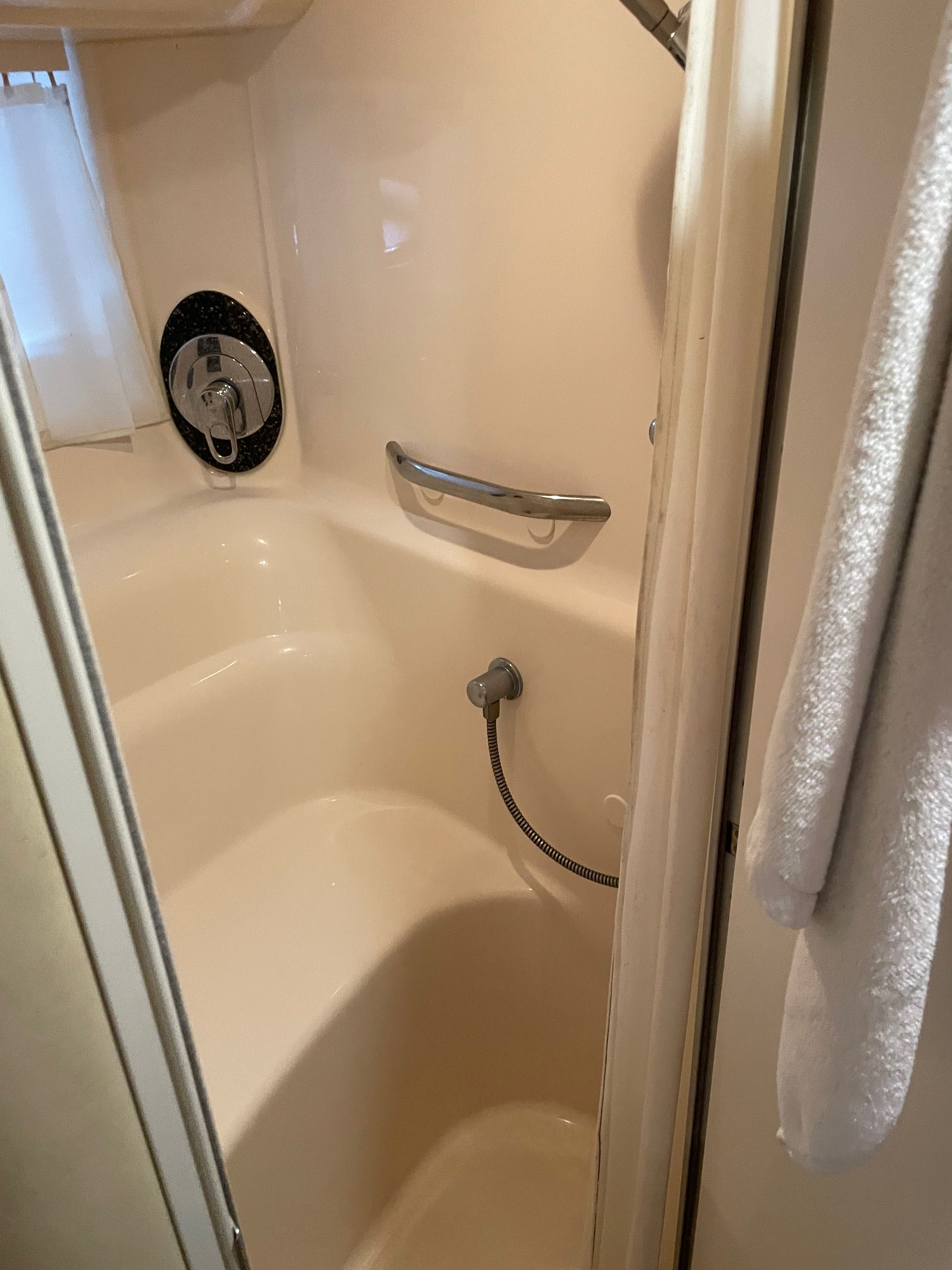 2003 Sea Ray 420 Sundancer - 10