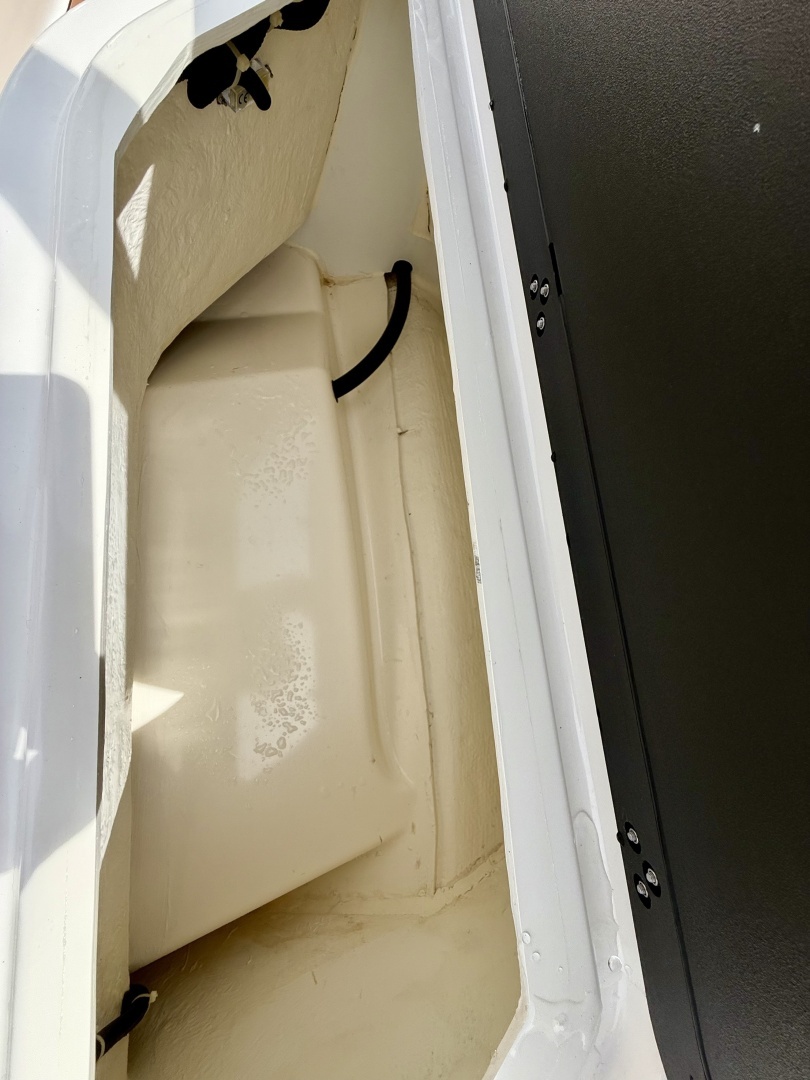 2024 Zodiac Medline 9 - Image 43