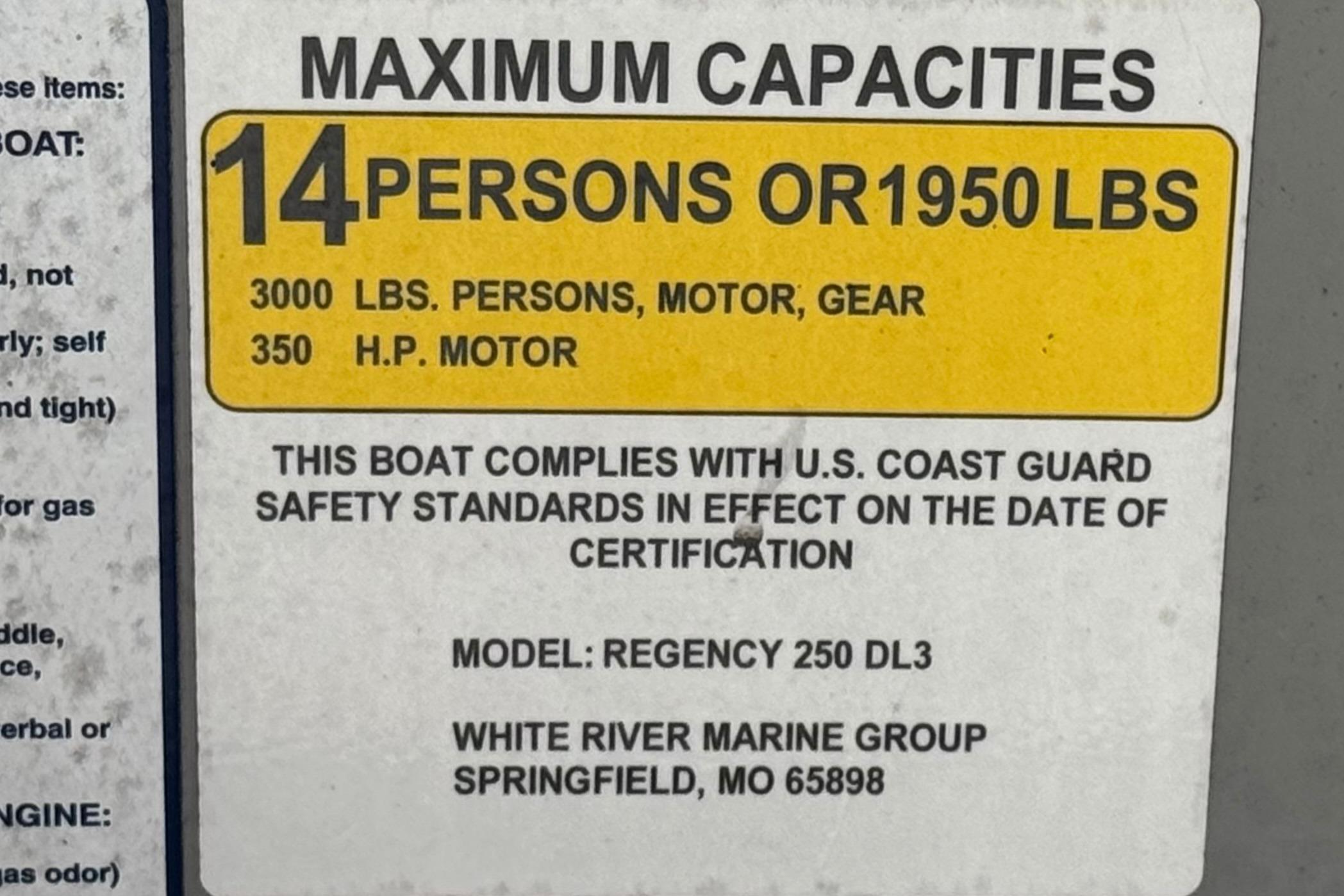 2022 Regency 250 DL3 boat capacity label: 14 persons or 1950 lbs, 350 HP motor.