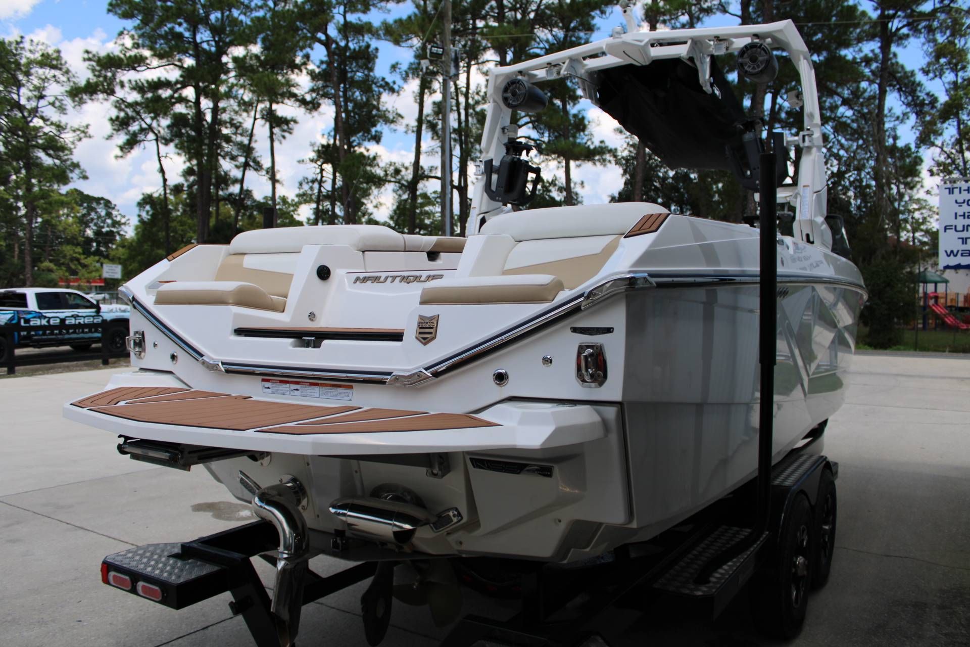 2022 Nautique G25 - 26