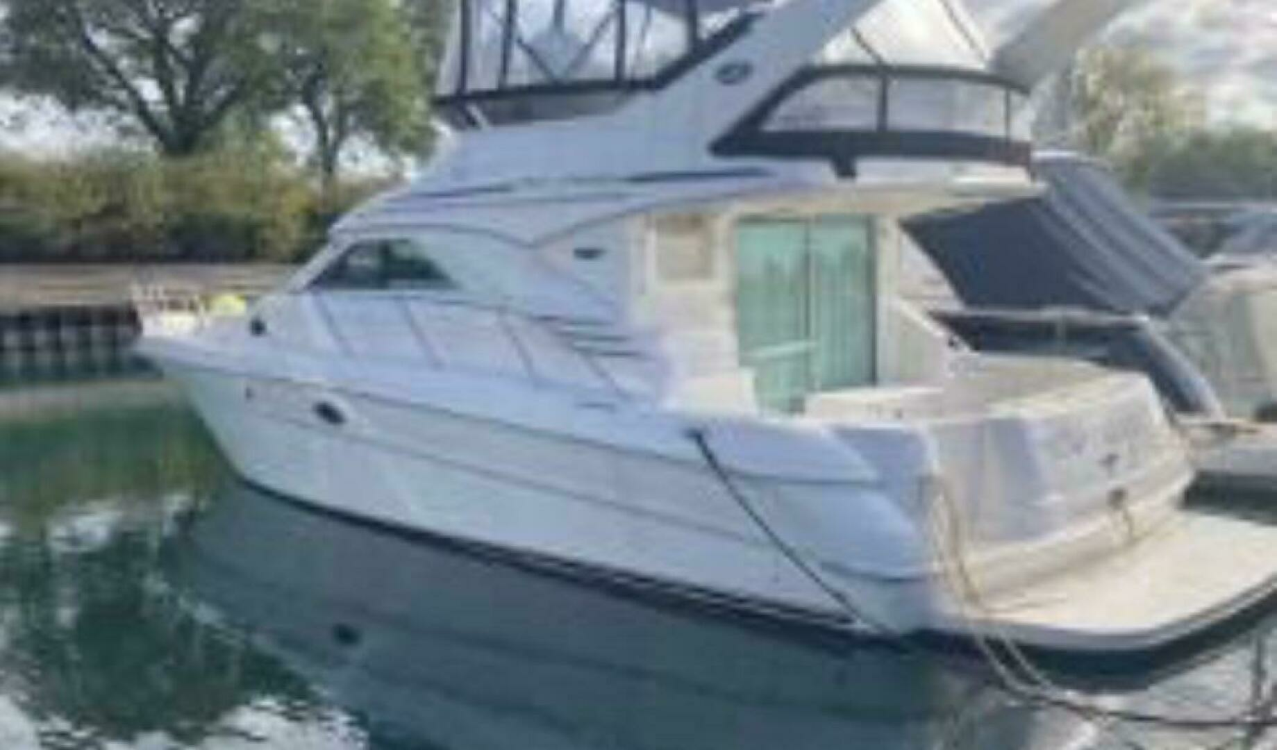2001 Sea Ray 400 Sedan Bridge - Image 4
