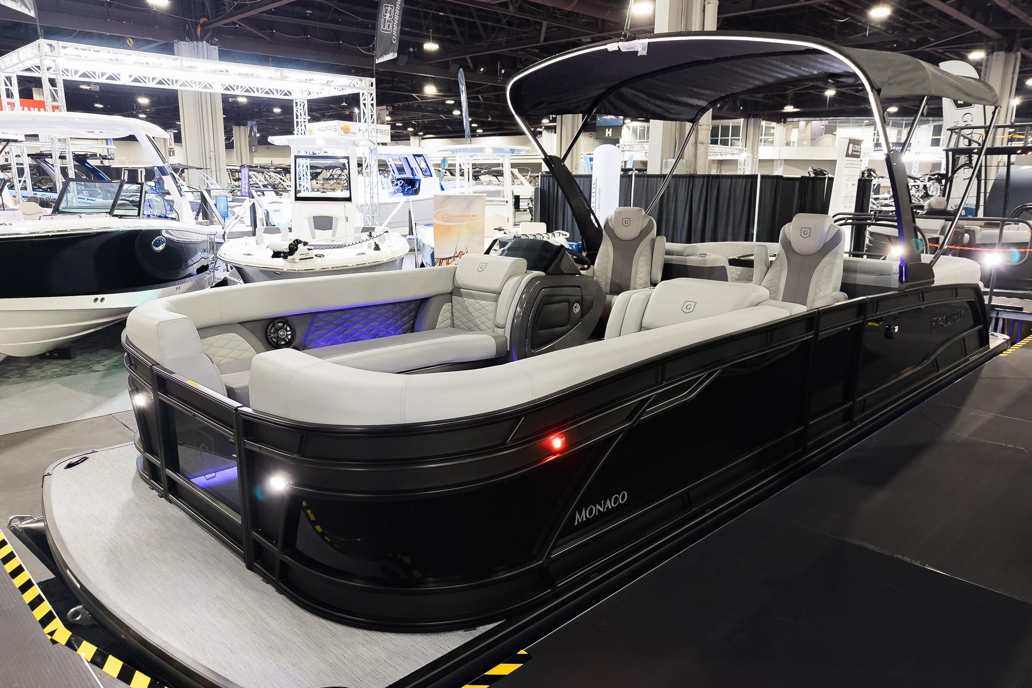 2026 Godfrey Monaco 25' Split Bench Tritoon - 255 SBC