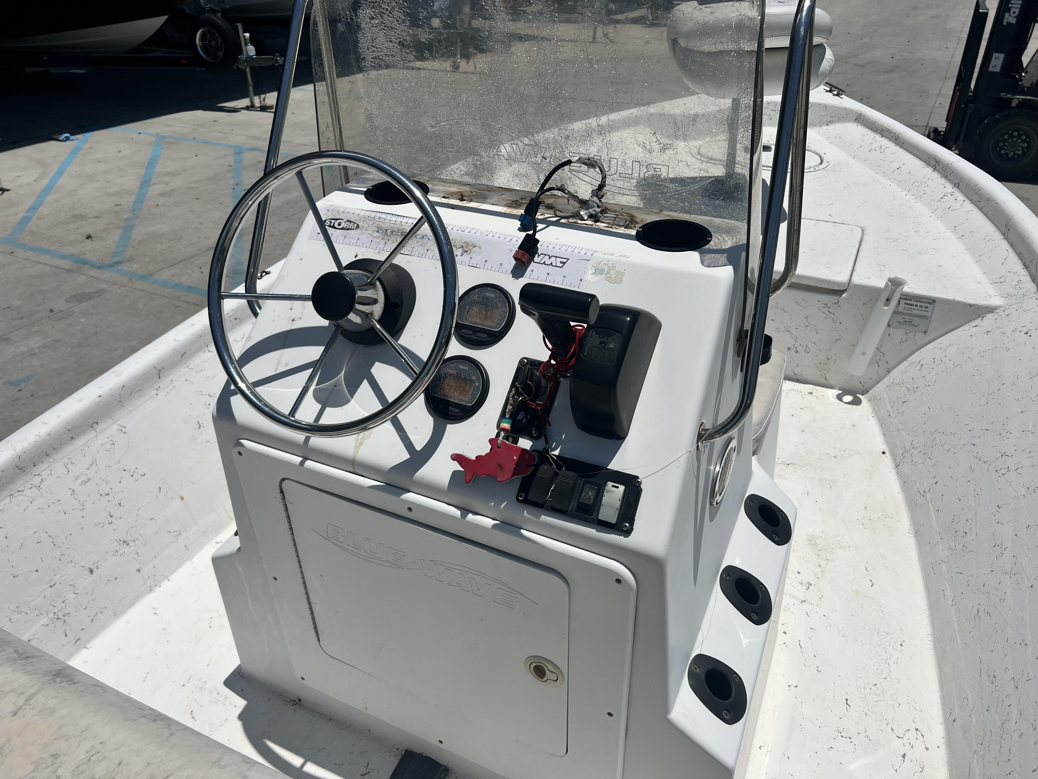 2007 Blue Wave 180 V-Bay - 13