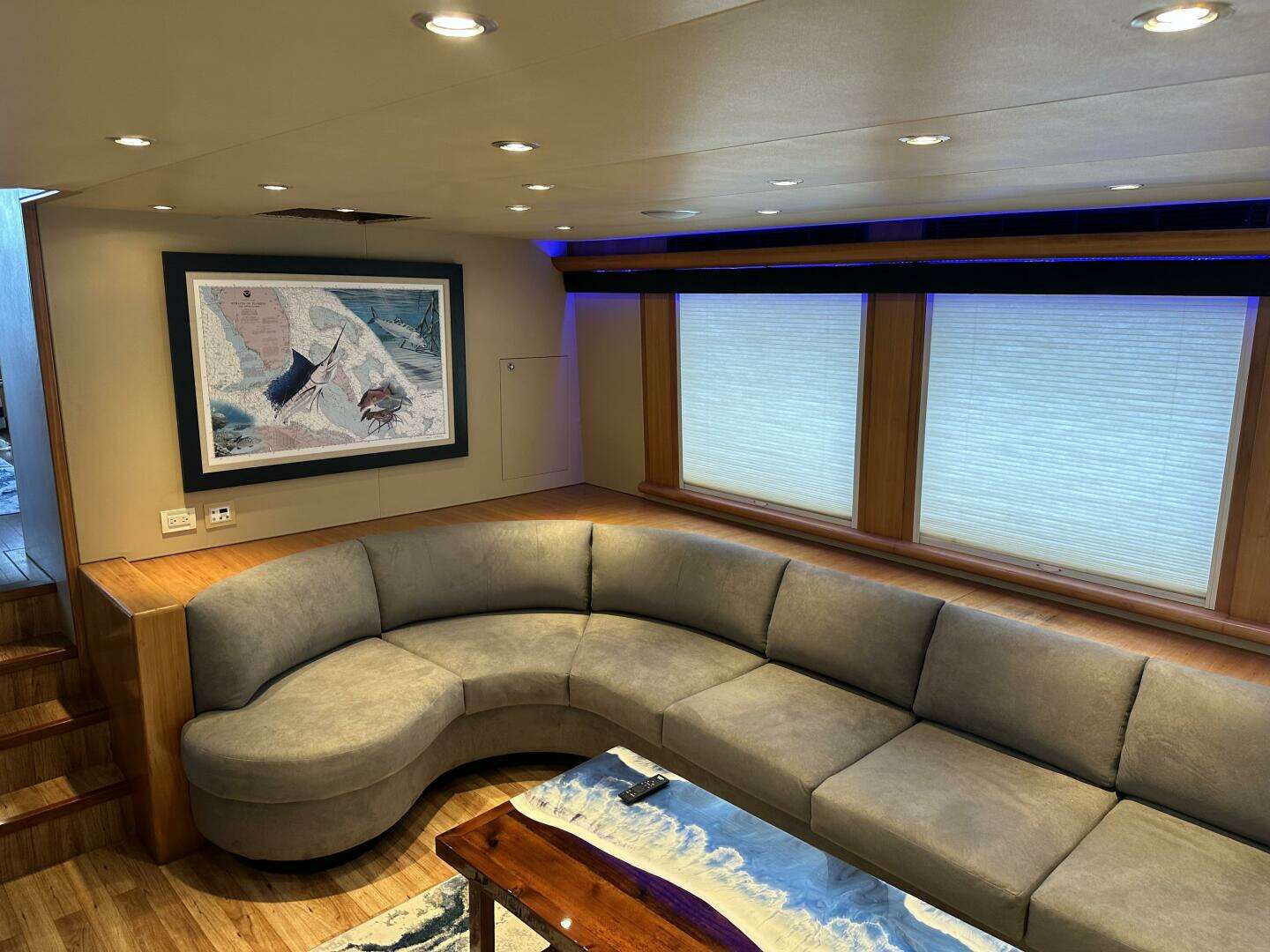 2004 Cheoy Lee — - Image 39