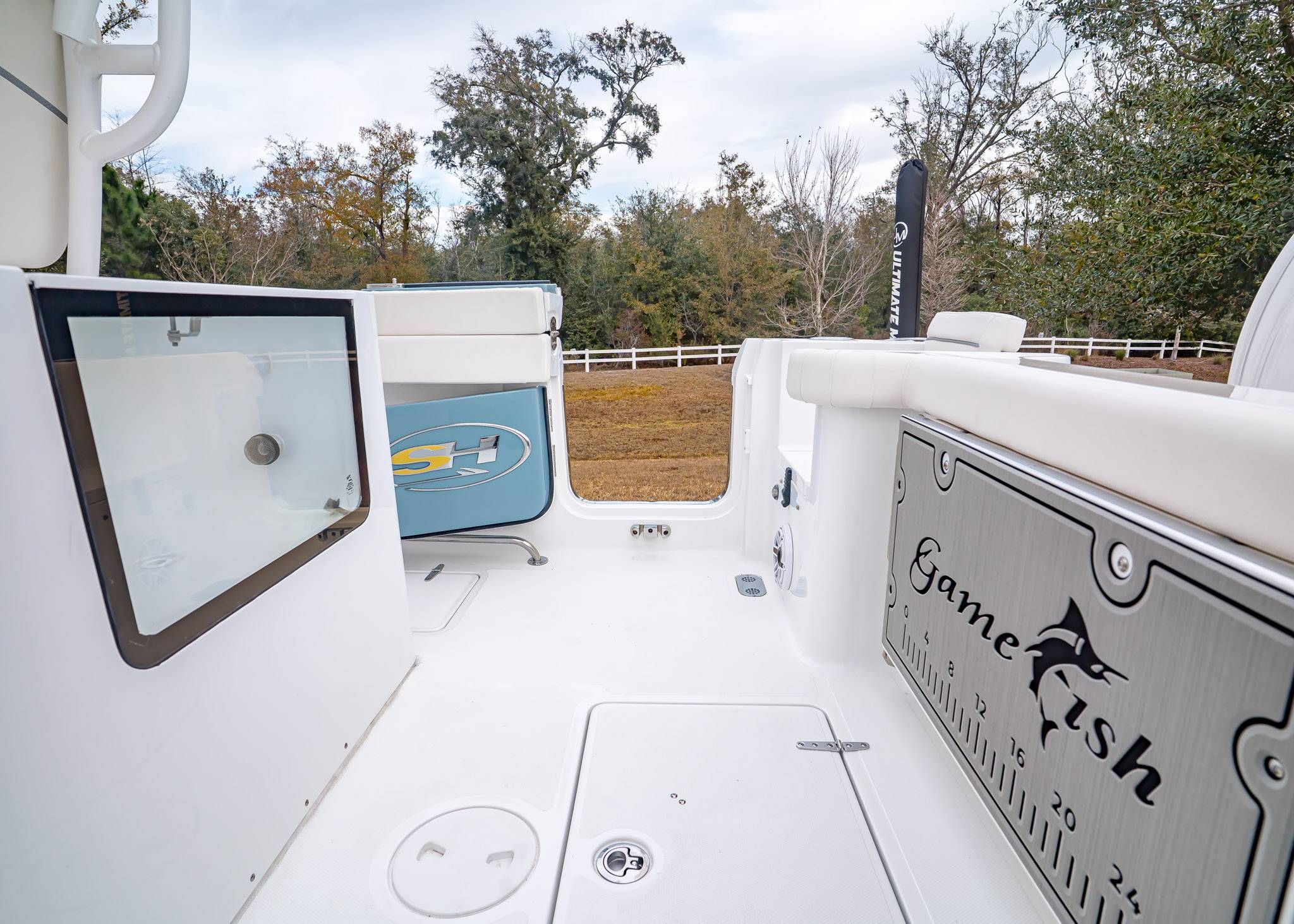 2026 Sea Hunt Gamefish 28 Coffin Box - 10