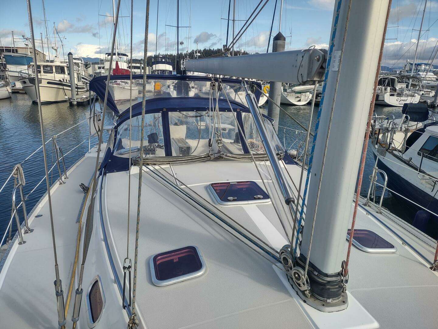 2005 Catalina 42 MKII - Image 10
