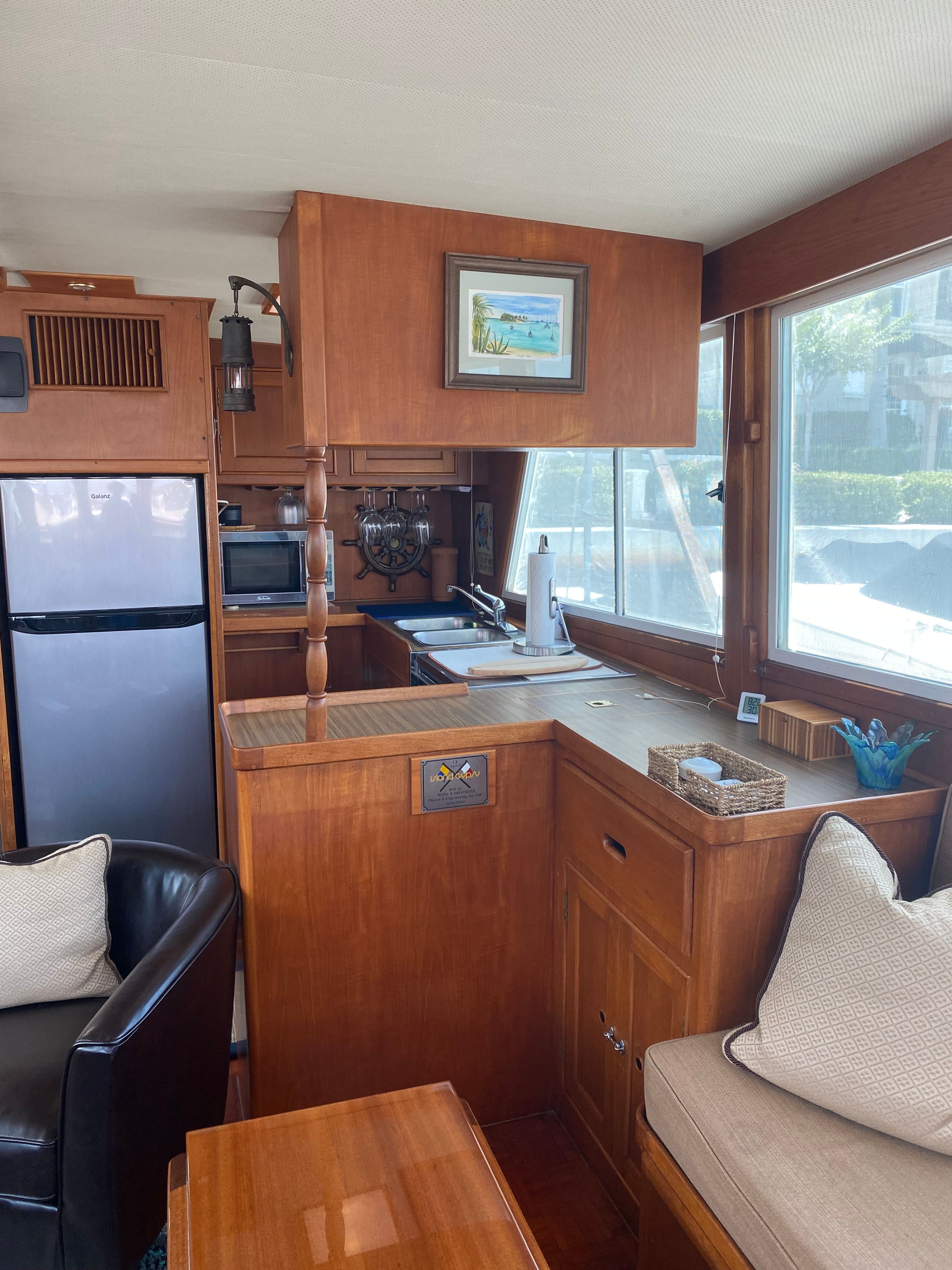 1983 Island Gypsy 44 Flush Deck - 76