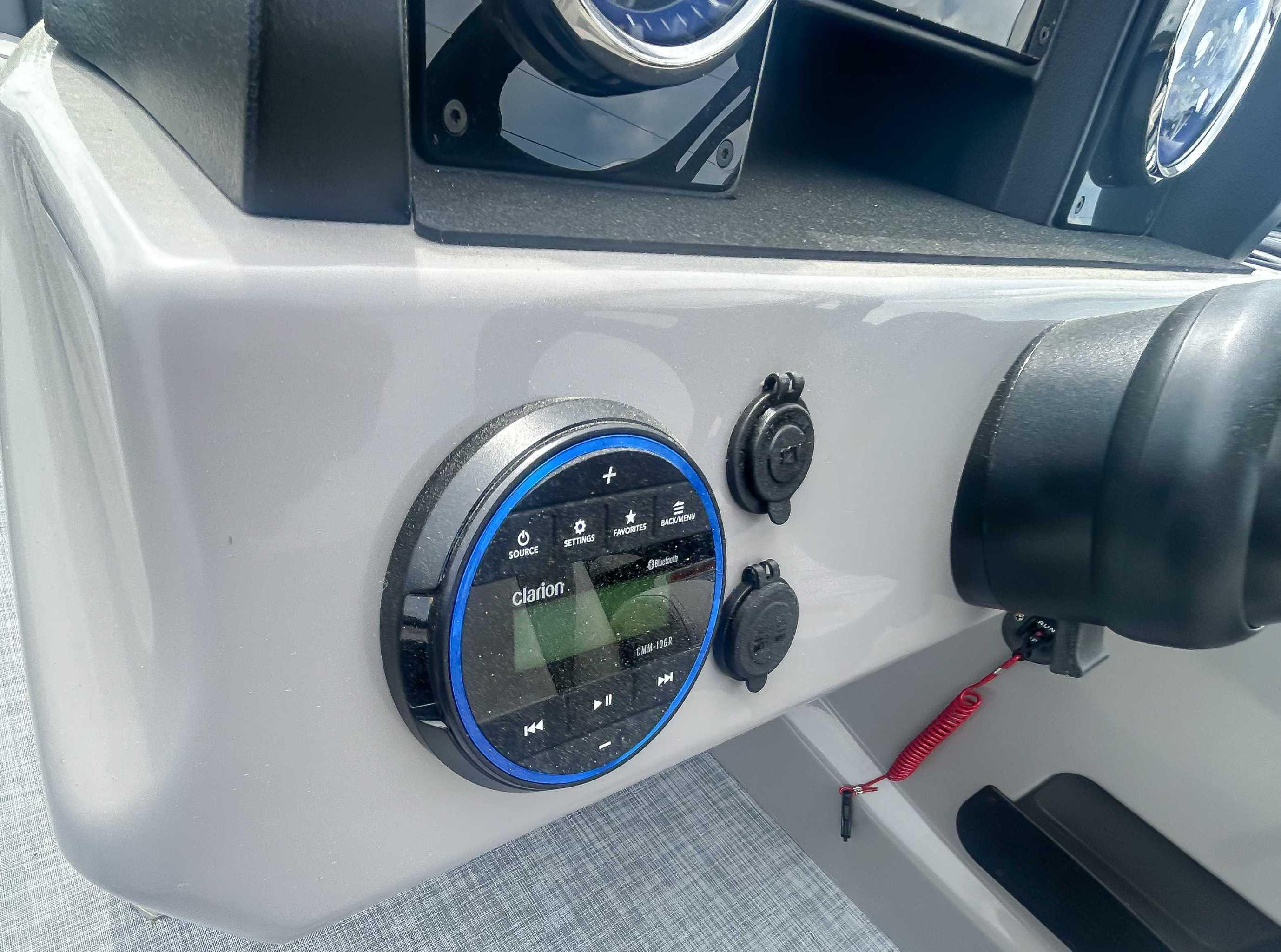2025 Premier 200 Sunscape RL - 17
