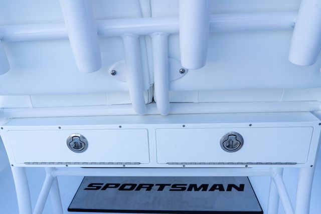 2026 Sportsman Masters 227 Bay Boat - 19