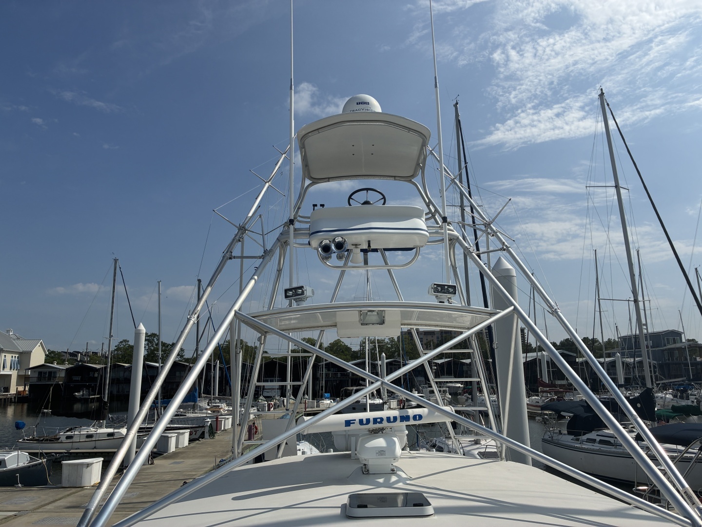 2000 Cabo 45 Express - Image 9