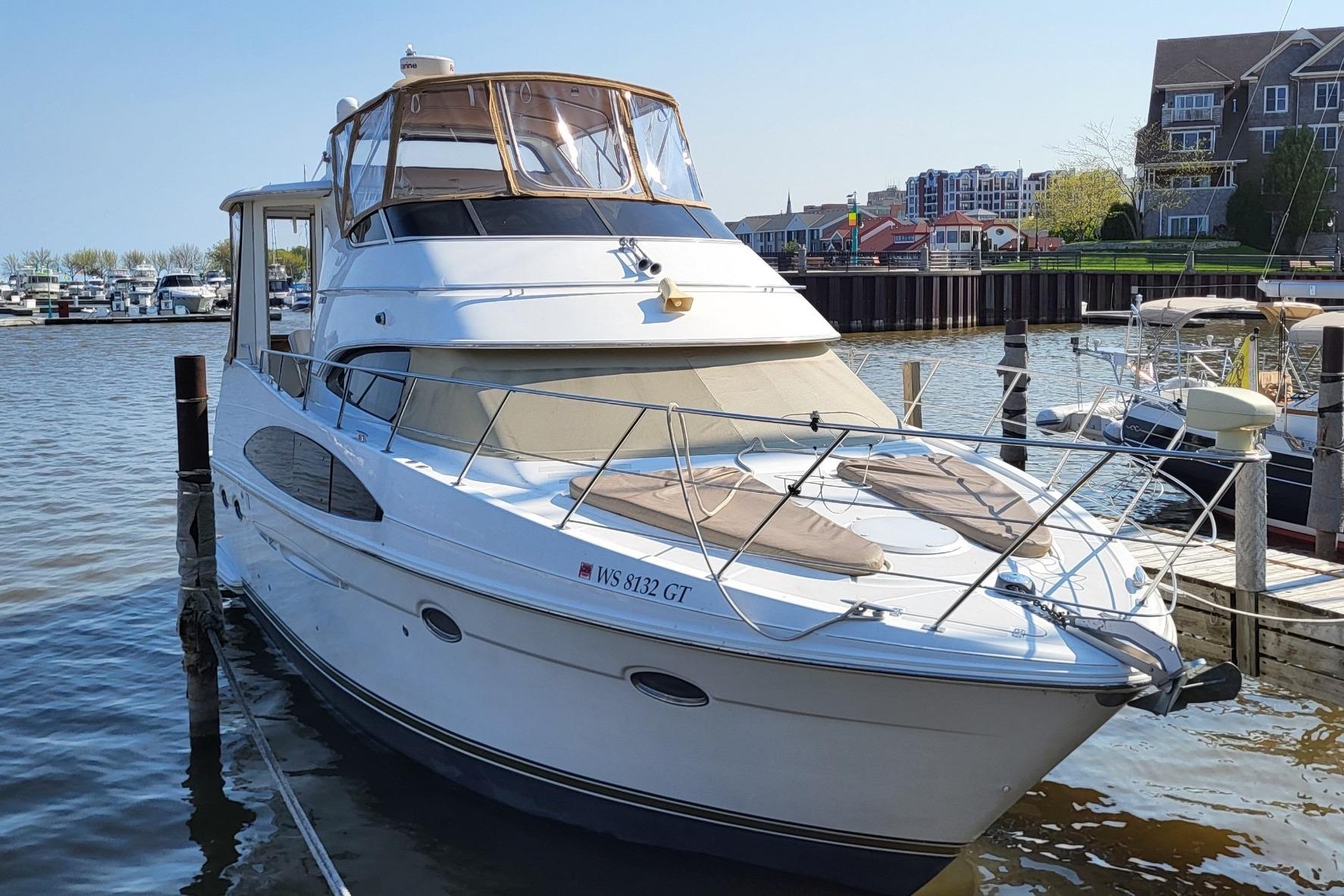 2000 Carver 396 Motor Yacht