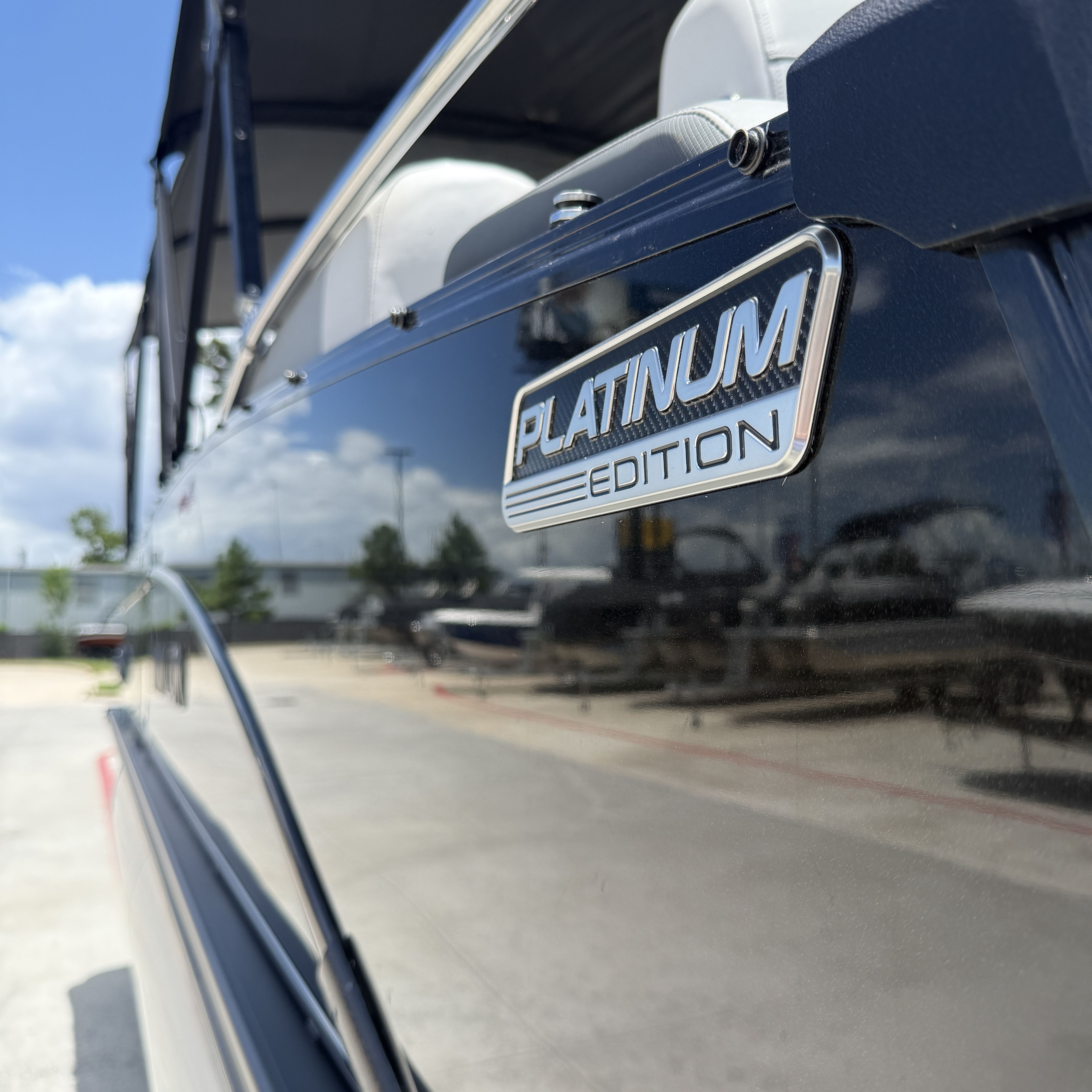 2026 Avalon Catalina Quad Lounge Shift - 23' - 24