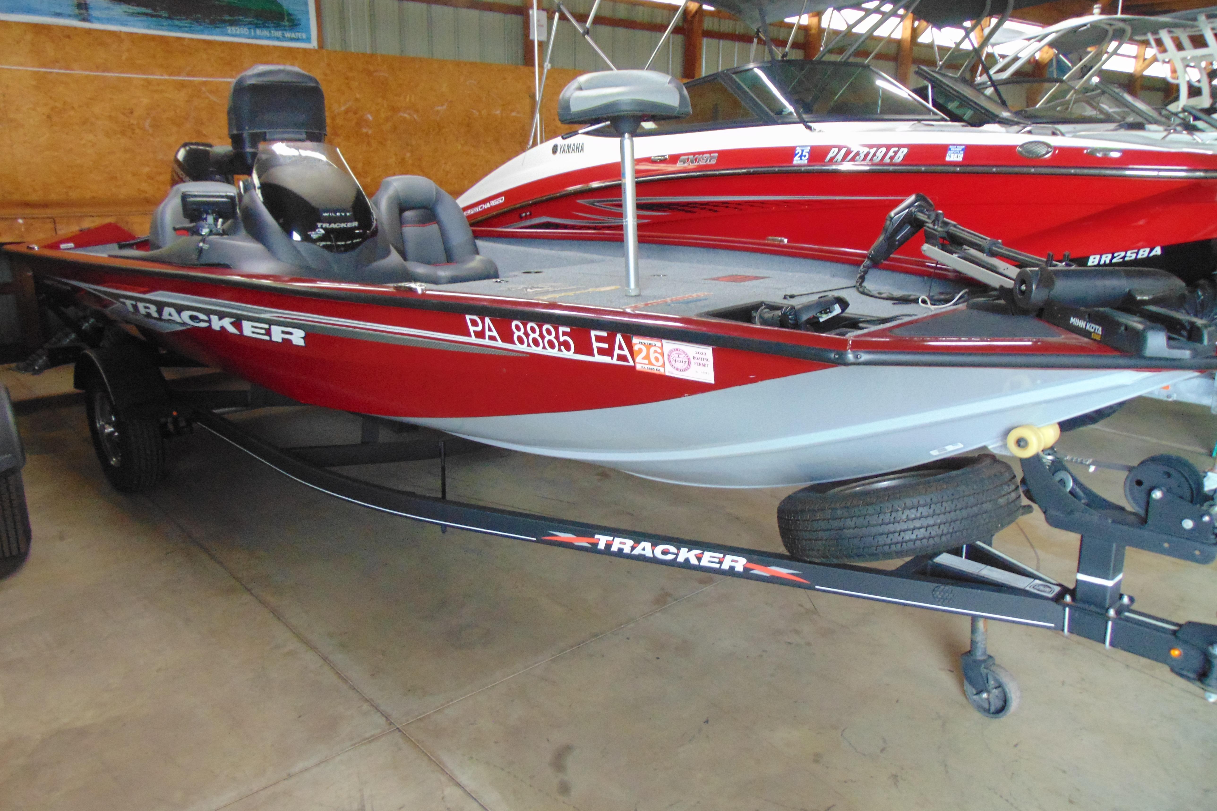 2022 Bass Tracker Pro 17