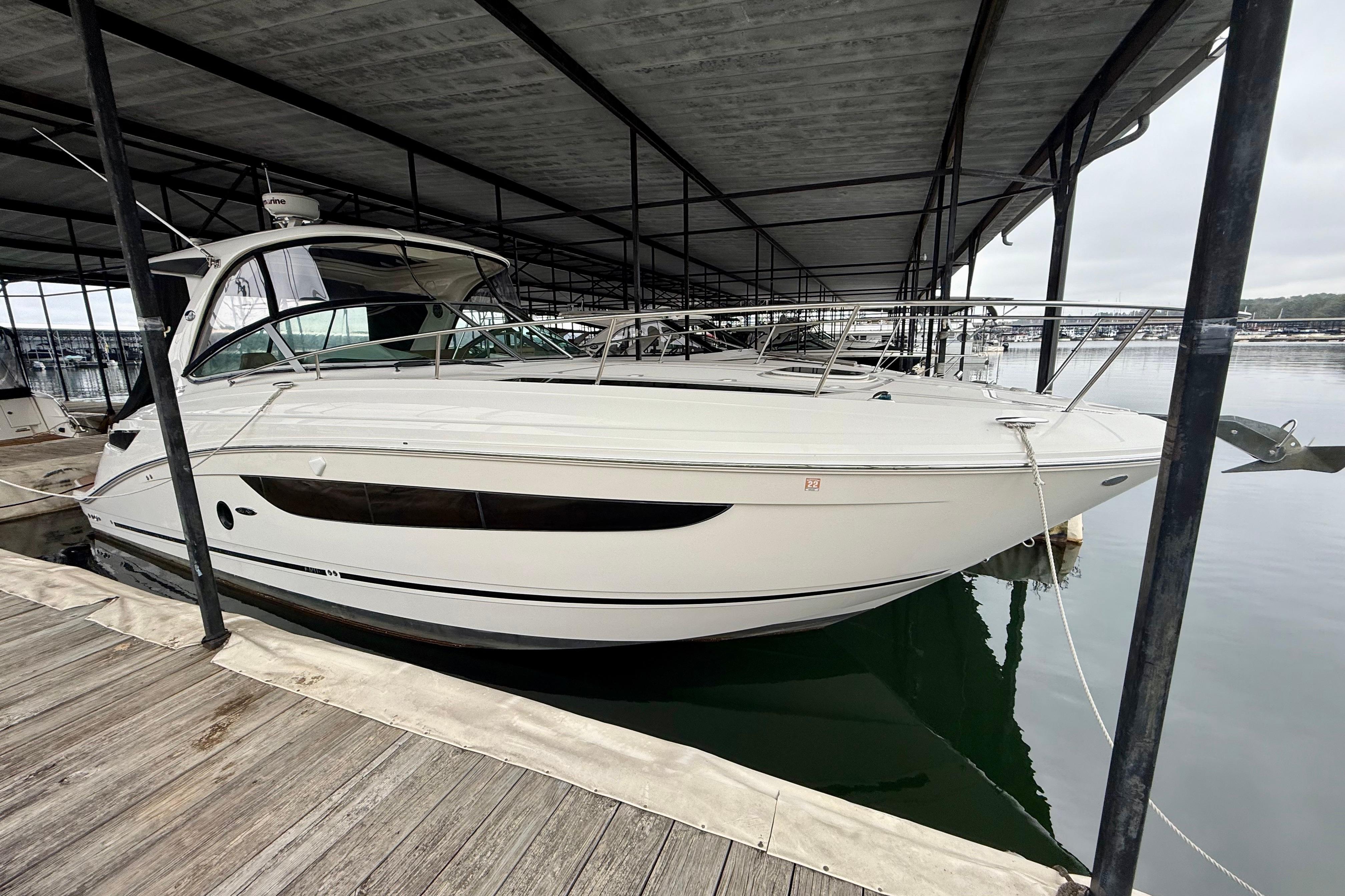2016 Sea Ray Sundancer 350