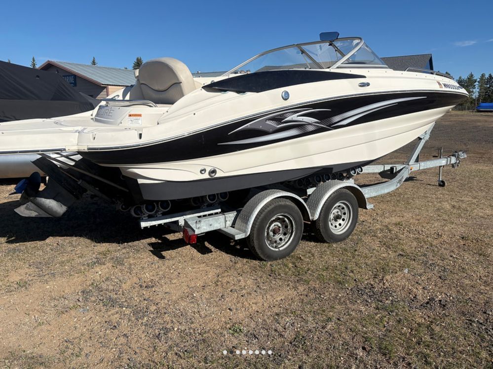 2006 Bennington Azure