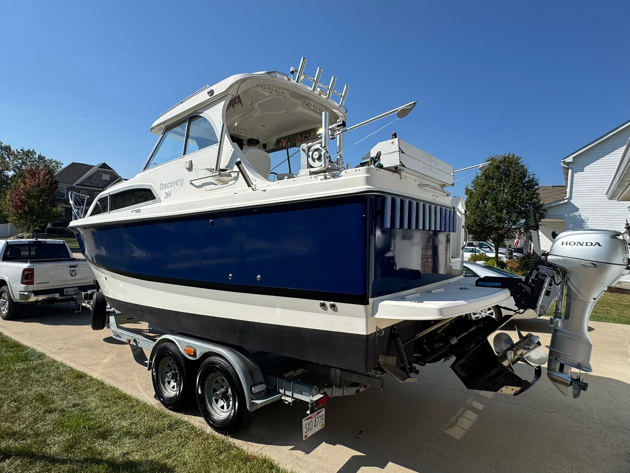2007 Bayliner Discovery 246 - 13