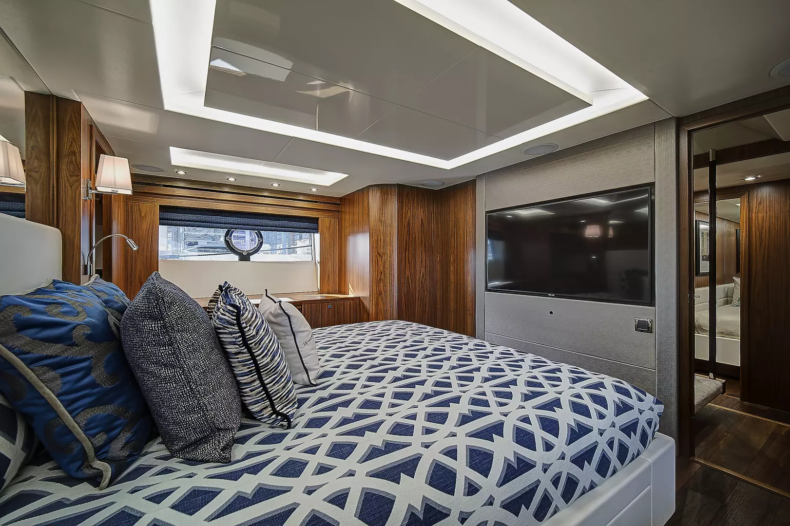 2019 Sunseeker 86 Yacht - Image 50