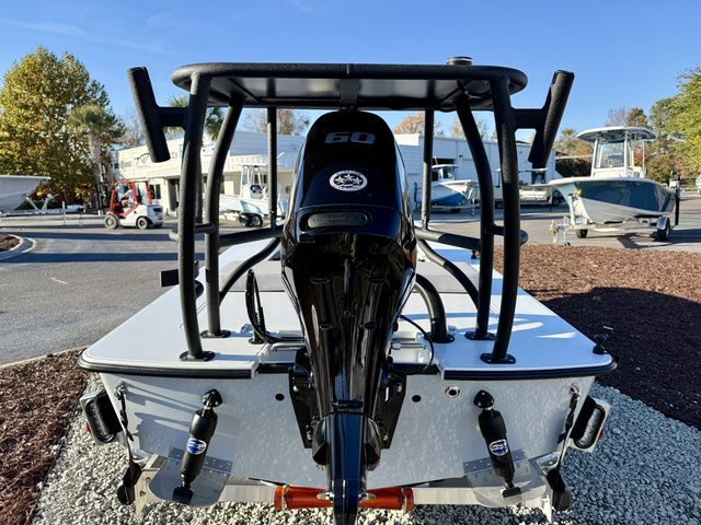 2026 East Cape EVO 17 V - 4