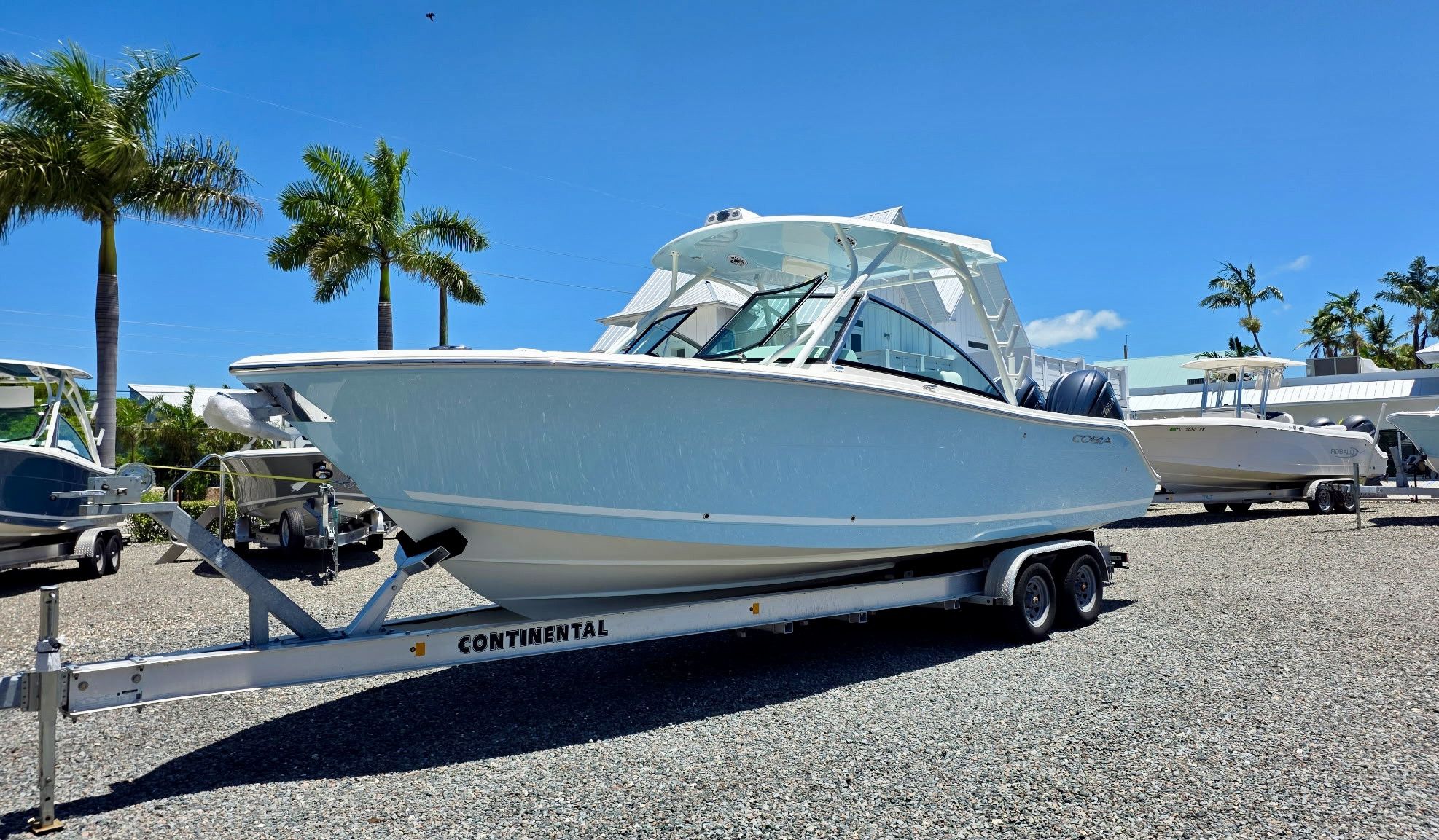 2026 Cobia 280 Dual Console