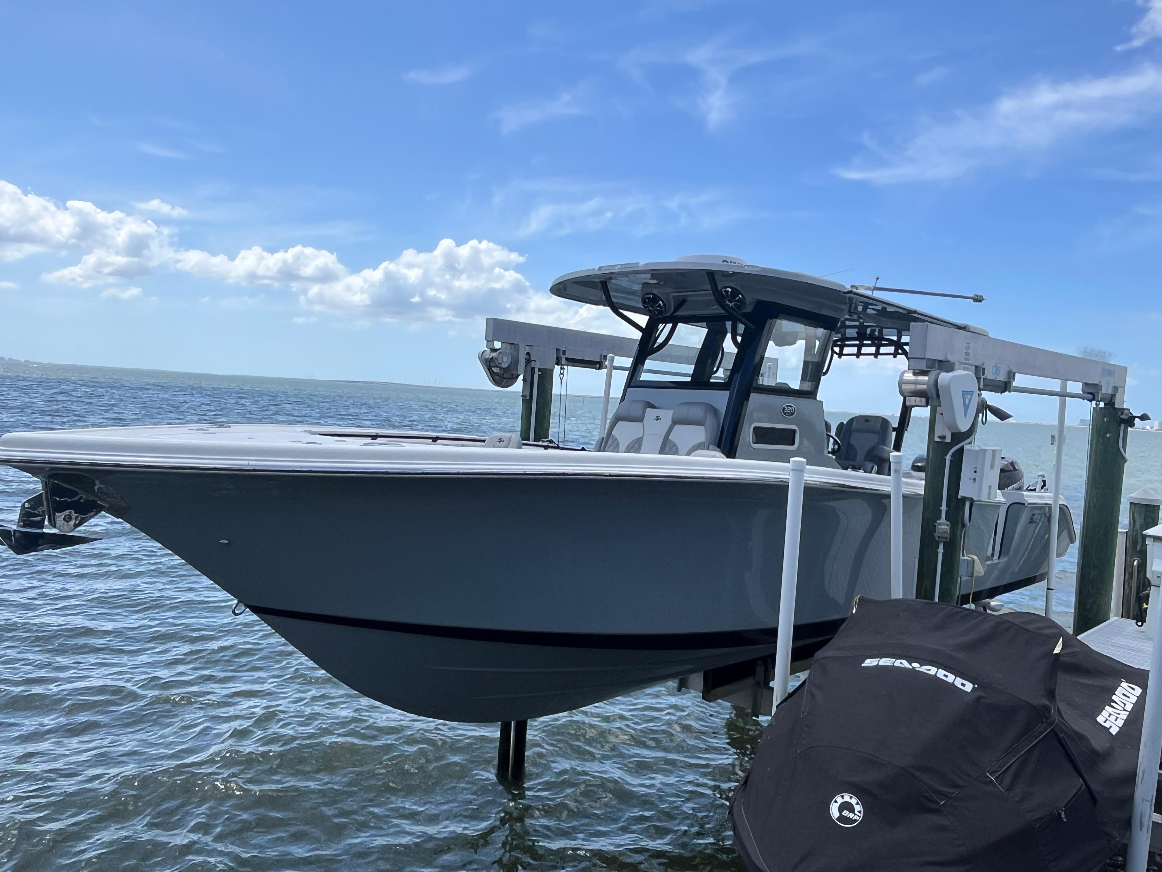 2022 Seapro 320 DLX