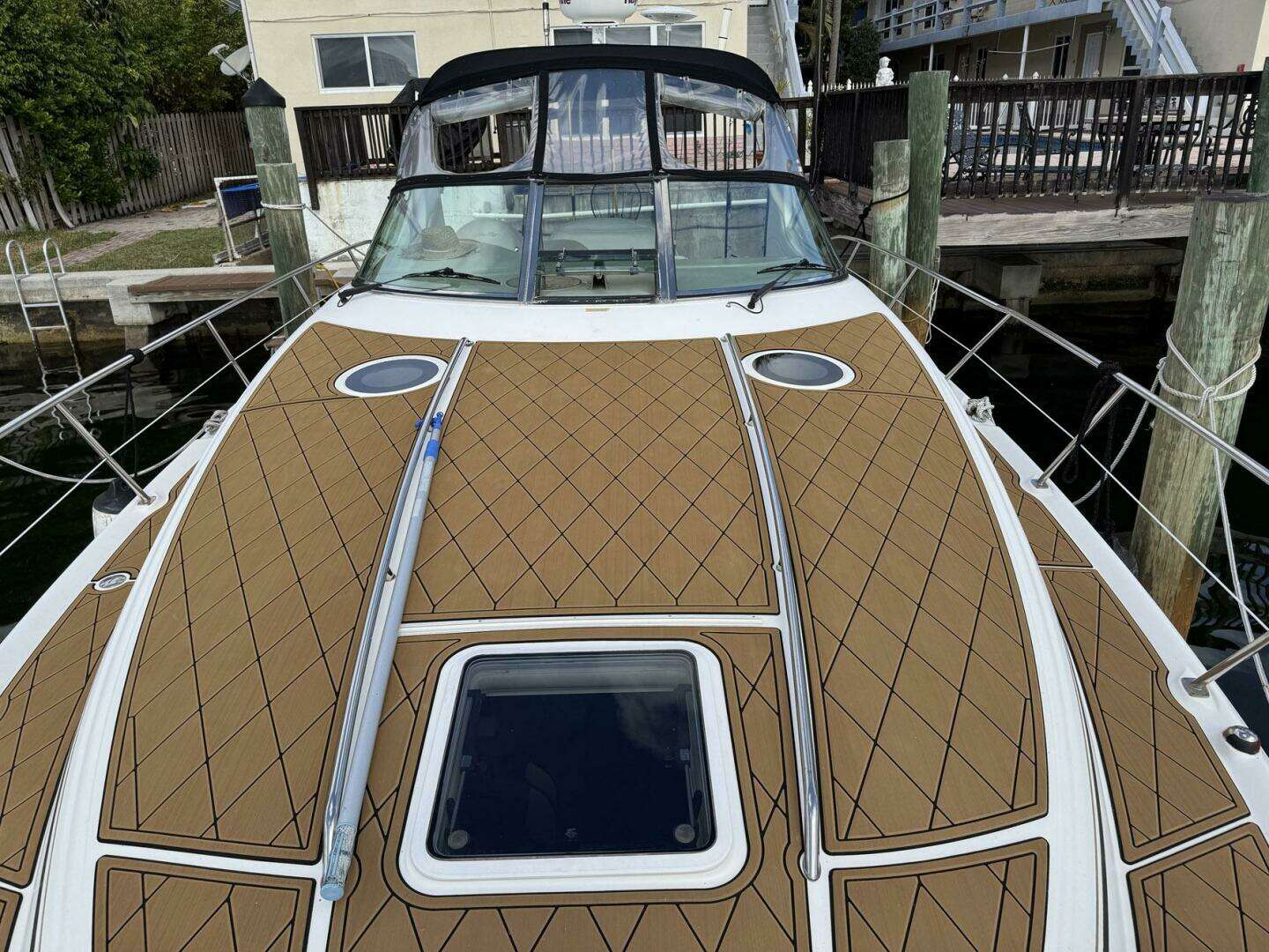 2002 Sea Ray 360 Sundancer - Image 9