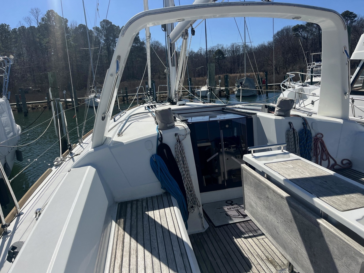 2016 Beneteau 38 - Image 9