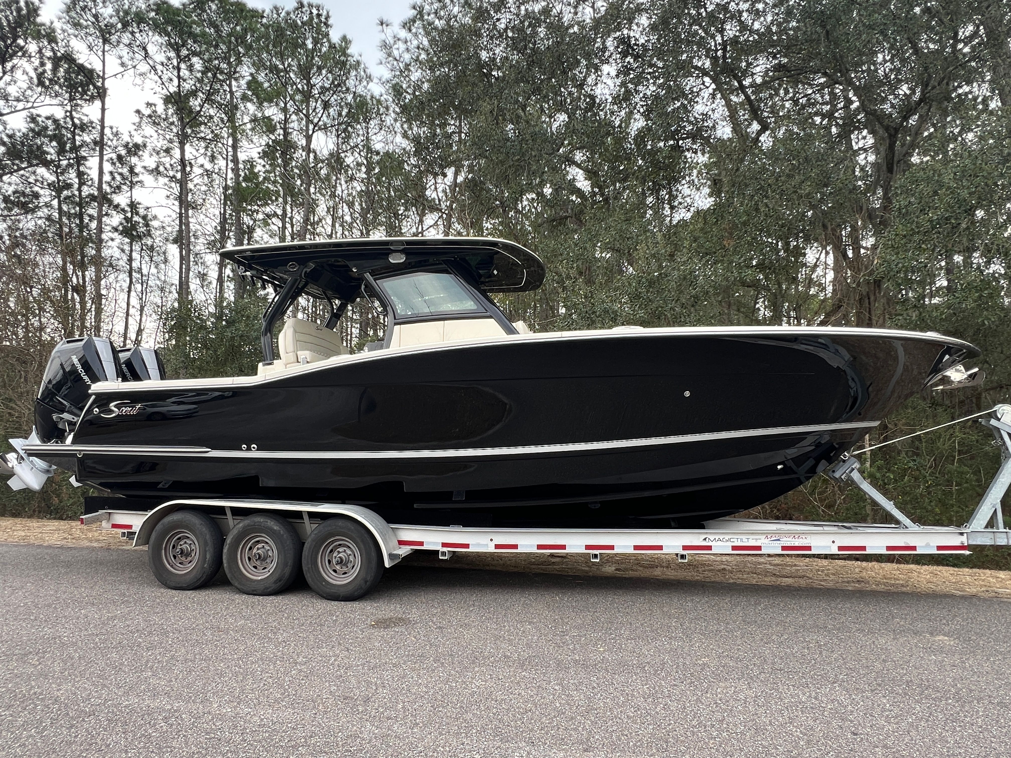 2026 Scout 330 LXF