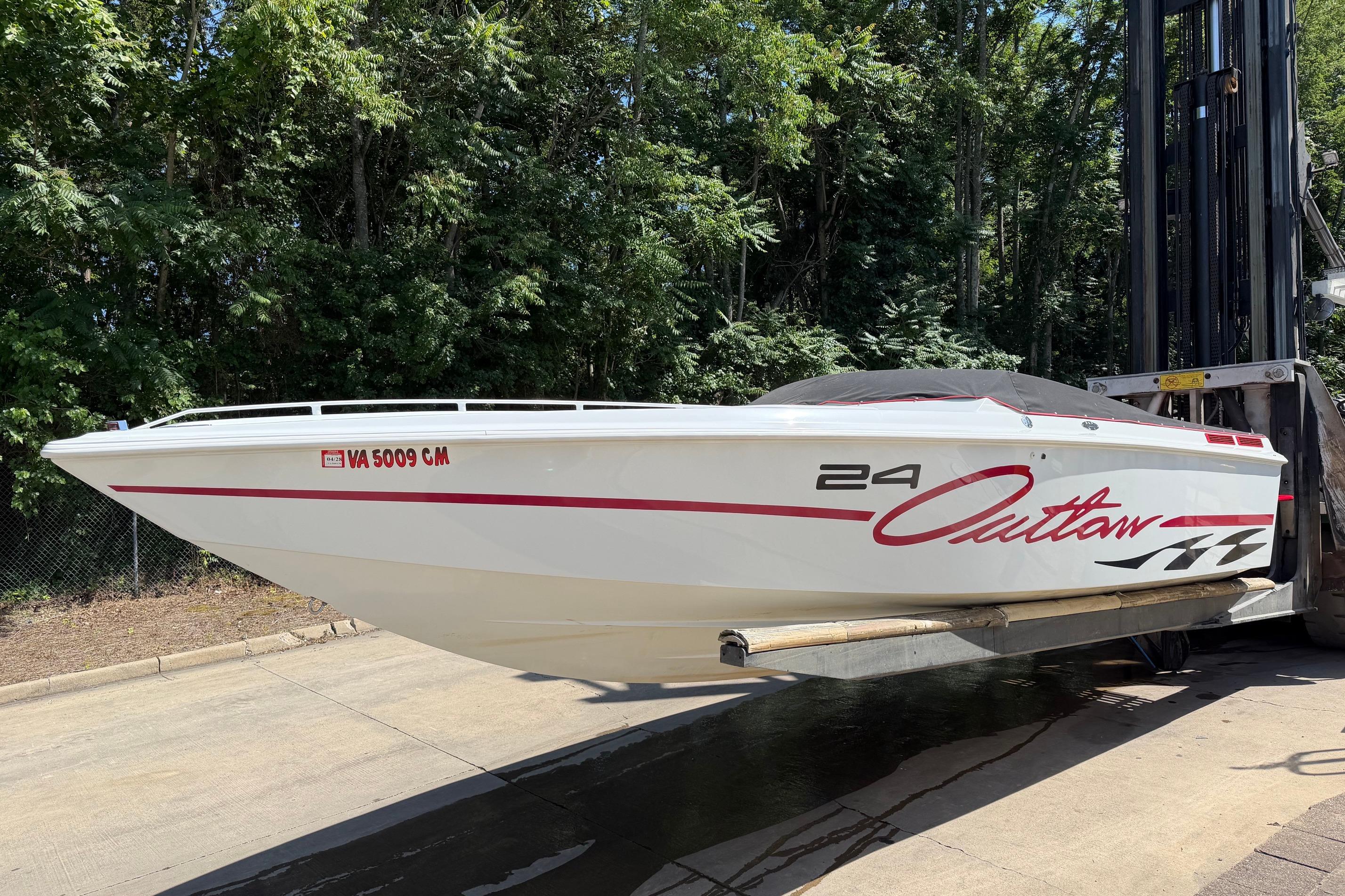 1998 Baja 24 Outlaw