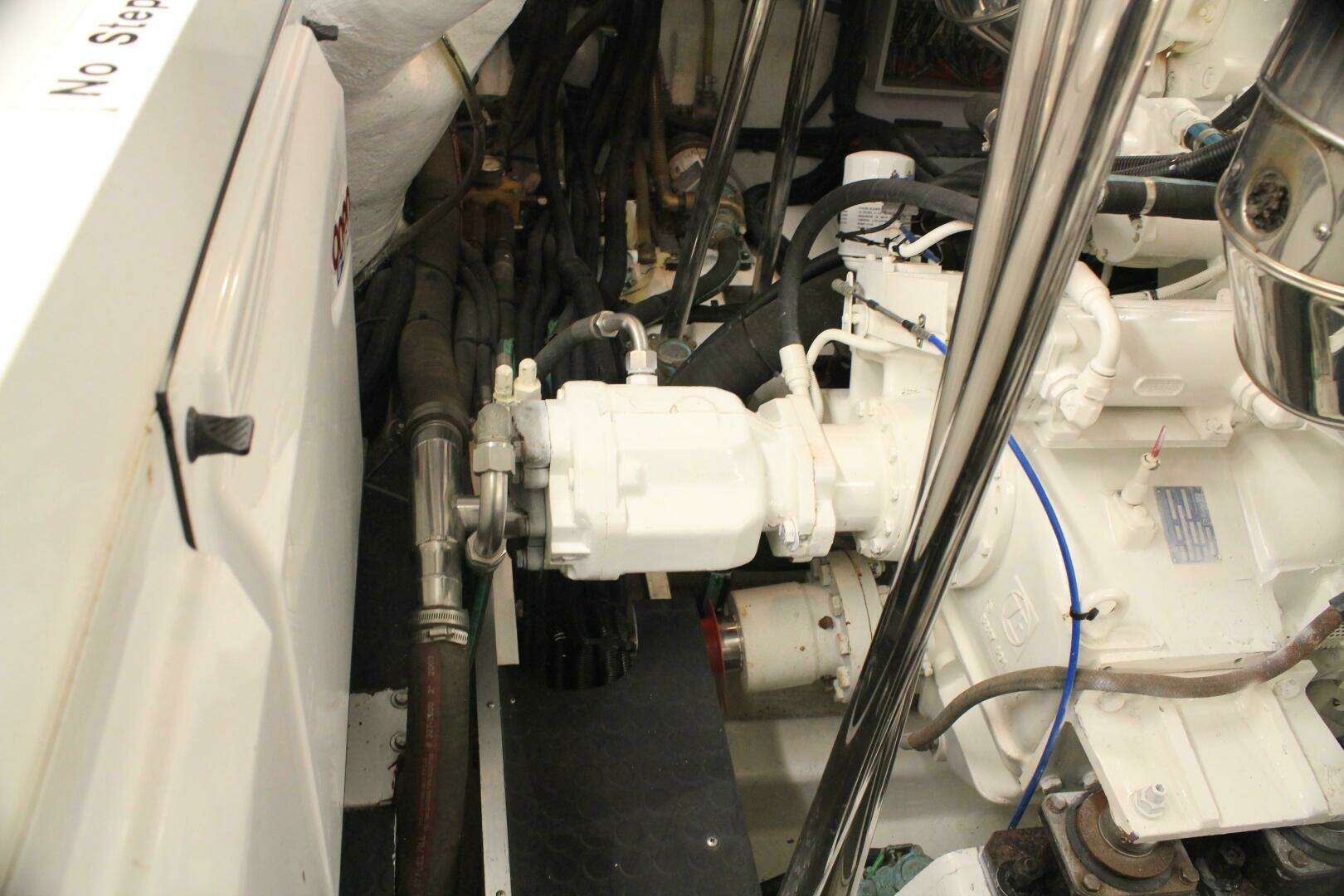 2004 Horizon P70 - Image 49