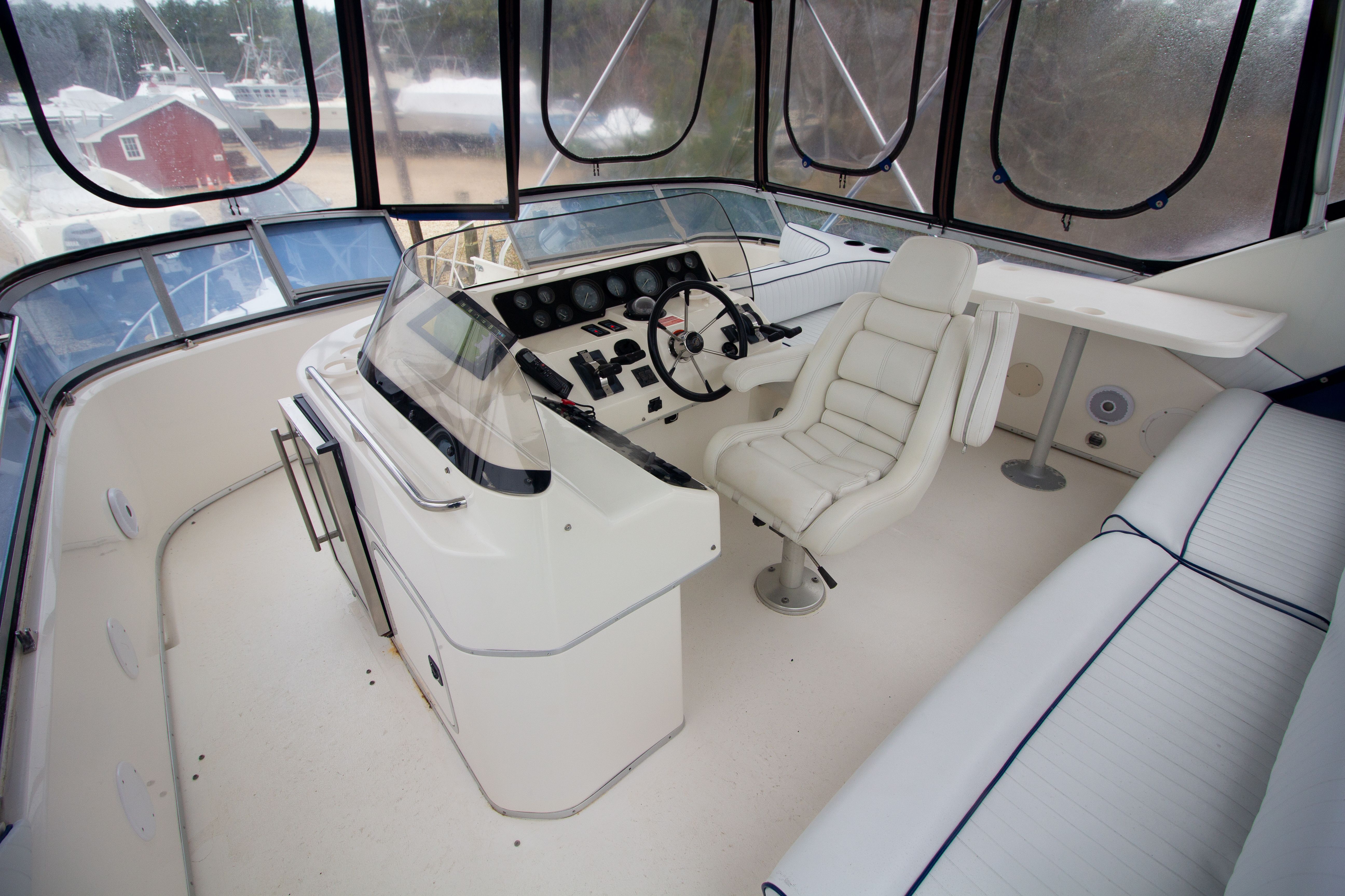1993 Sea Ray 440 Express Bridge - 23