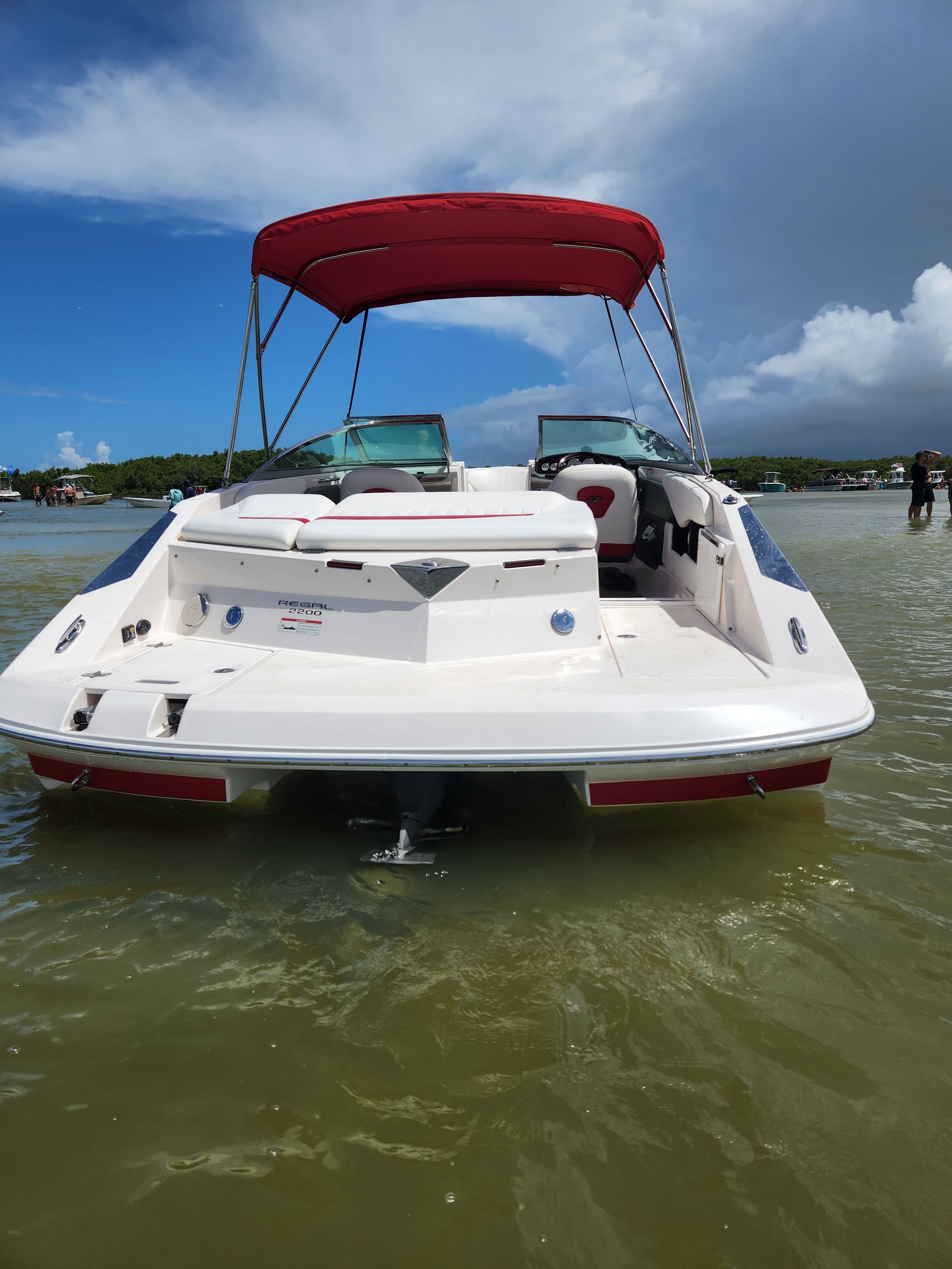 2006 Regal 2200 Bowrider - 2