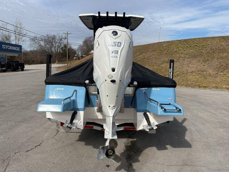 2026 Robalo 266 Cayman - 96