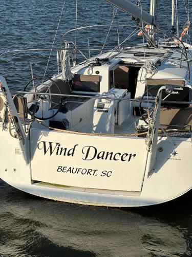 2019 Jeanneau Sun Odyssey 440 - 5