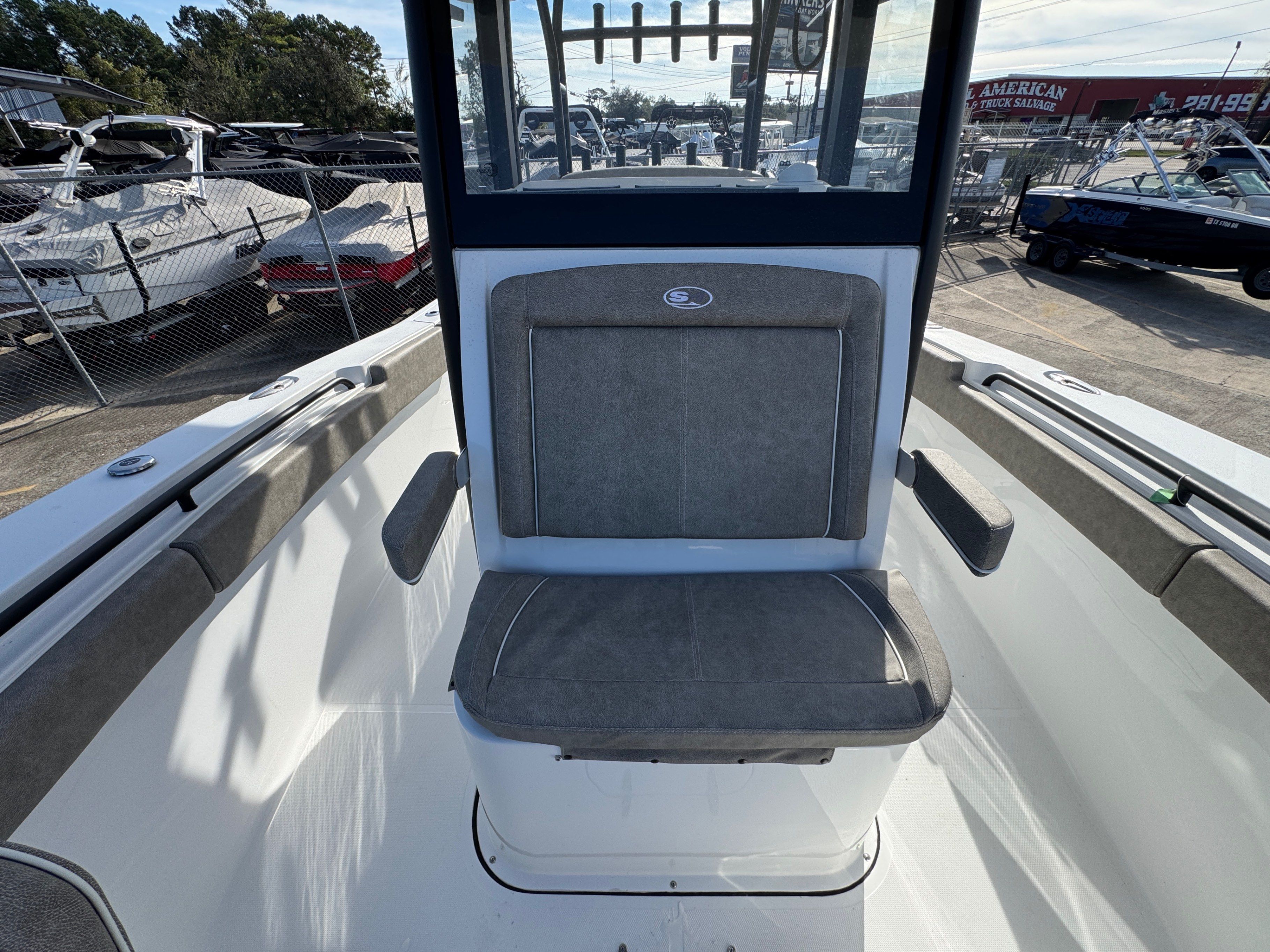 2026 Sea Hunt Gamefish 28 Forward Seating - 14