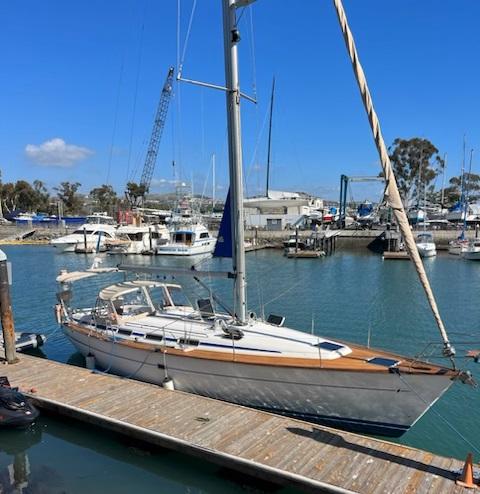 2000 Bavaria Cruiser 42