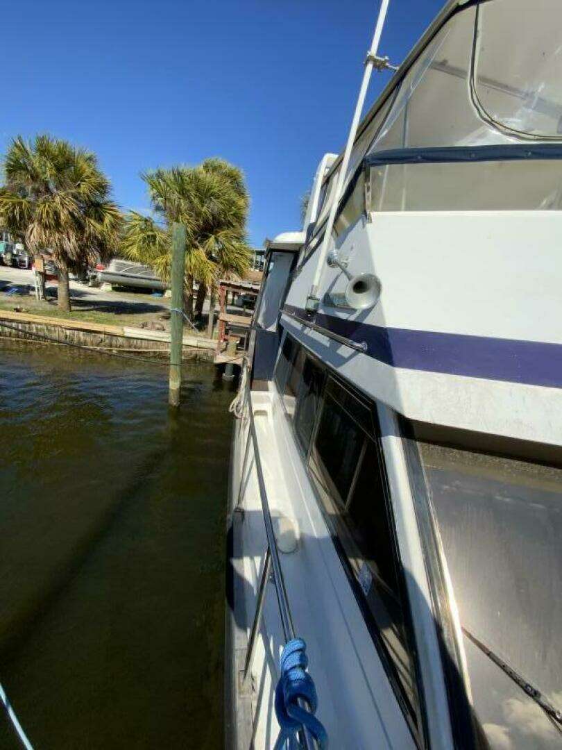 1987 President 41 Double Cabin Motor Yacht - Image 88