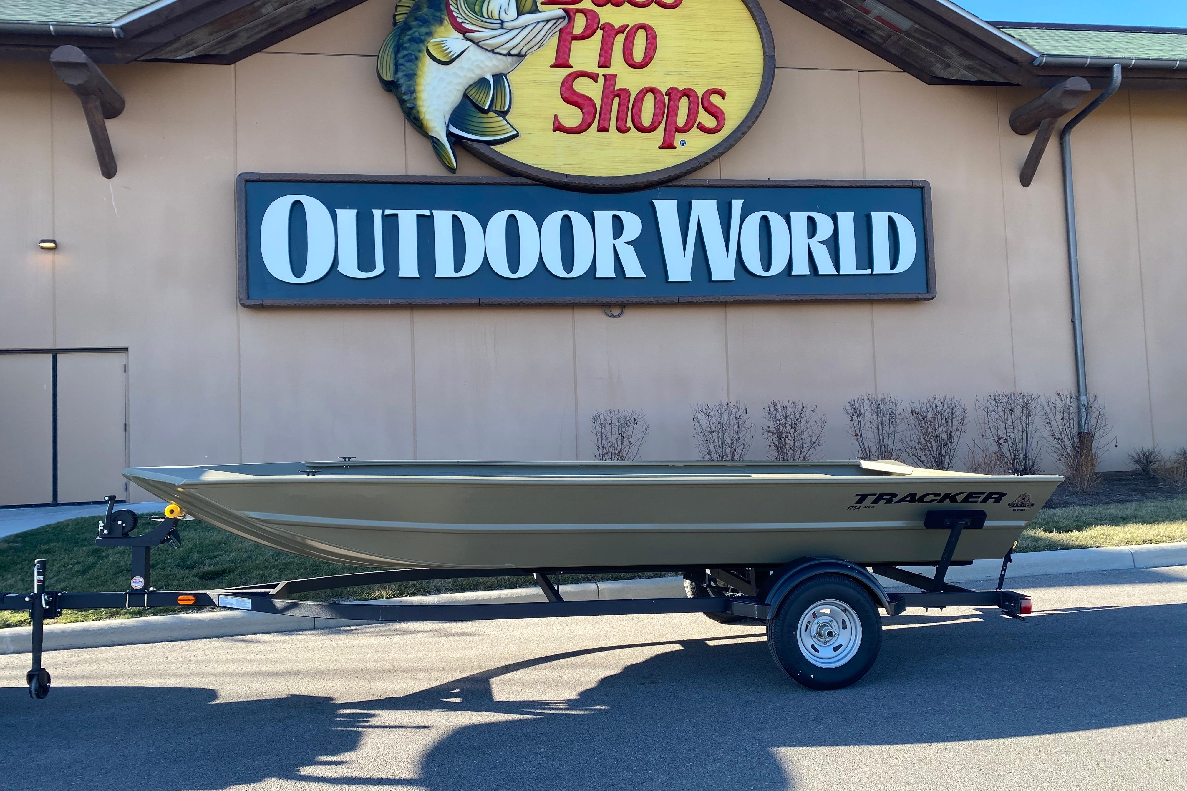 2026 Tracker Grizzly 1754 Utility