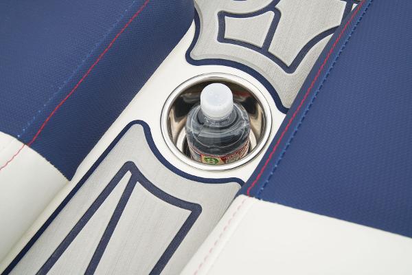 2026 Mako 18 Pro Skiff Patriot Edition - 56