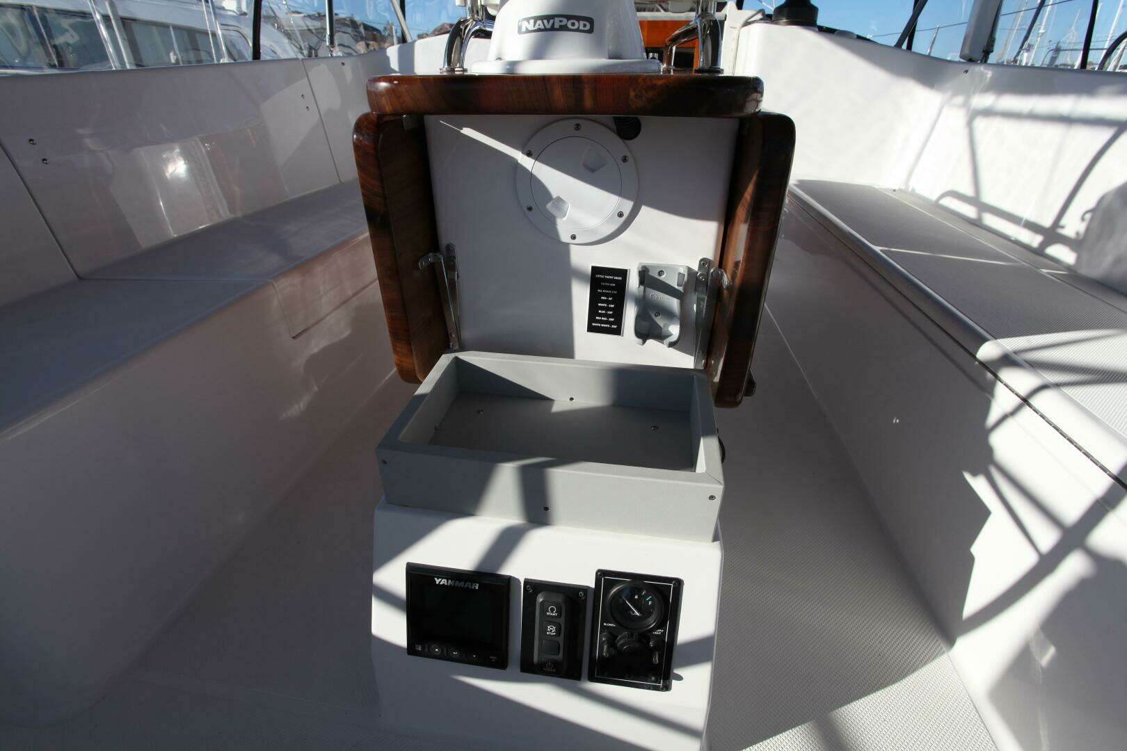 2025 Catalina 426 - Image 102