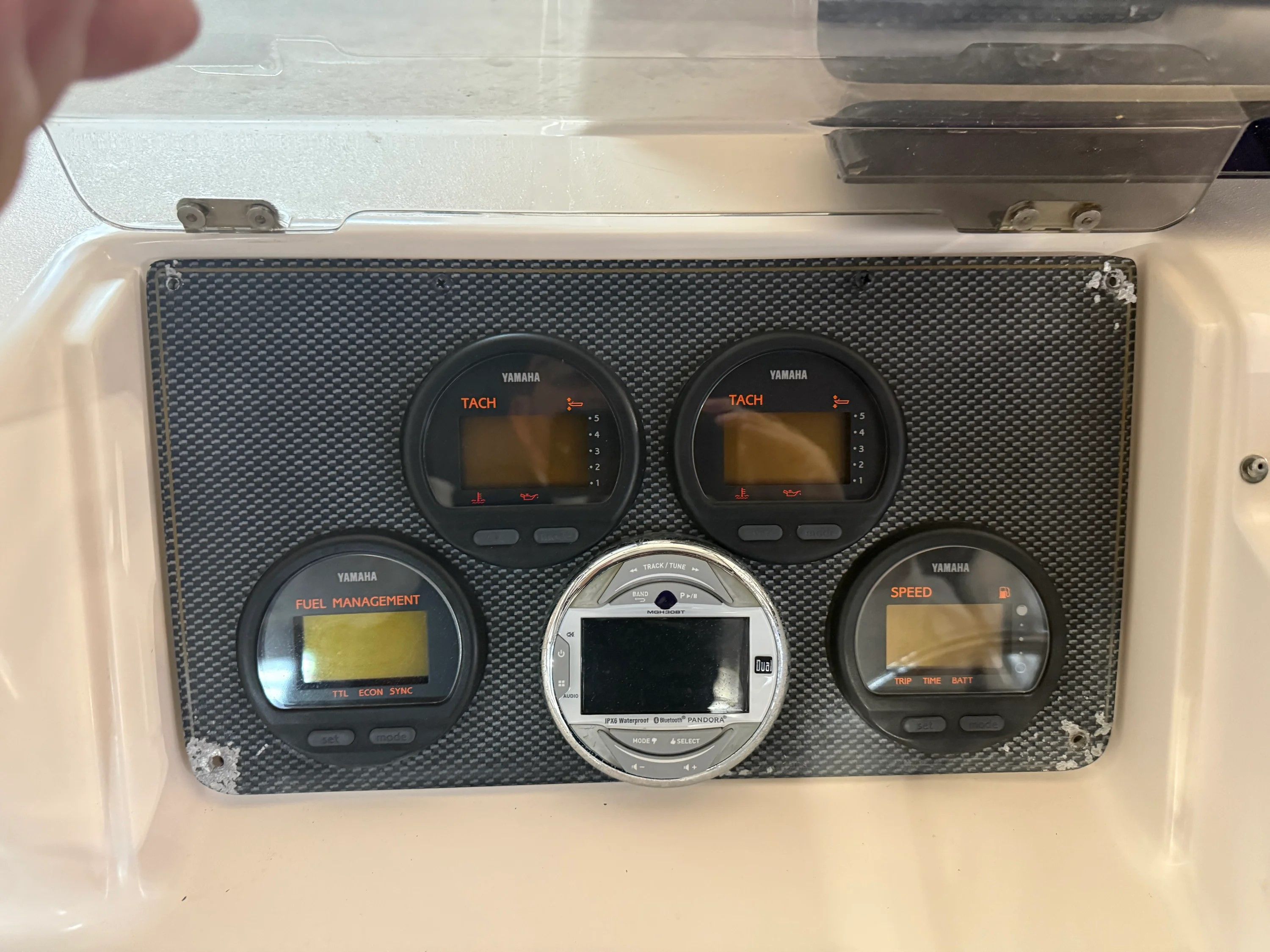 Yamaha instrument panel on Grady-White Marlin 300 boat, year 2002.