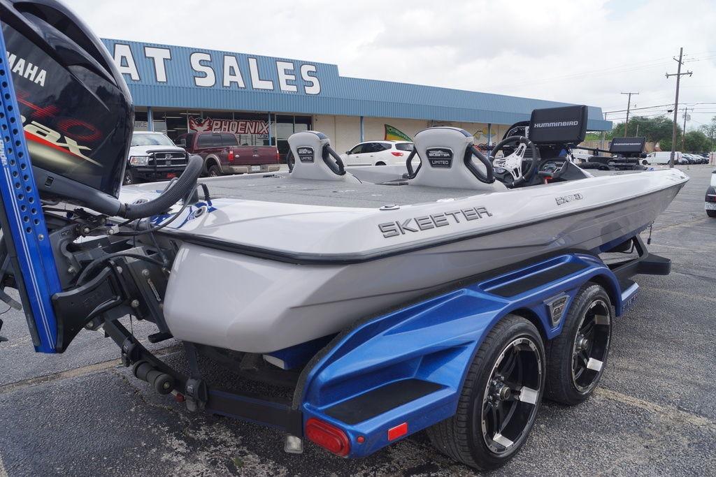 2020 Skeeter FXR21 Limited boat with Yamaha engine at dealership.